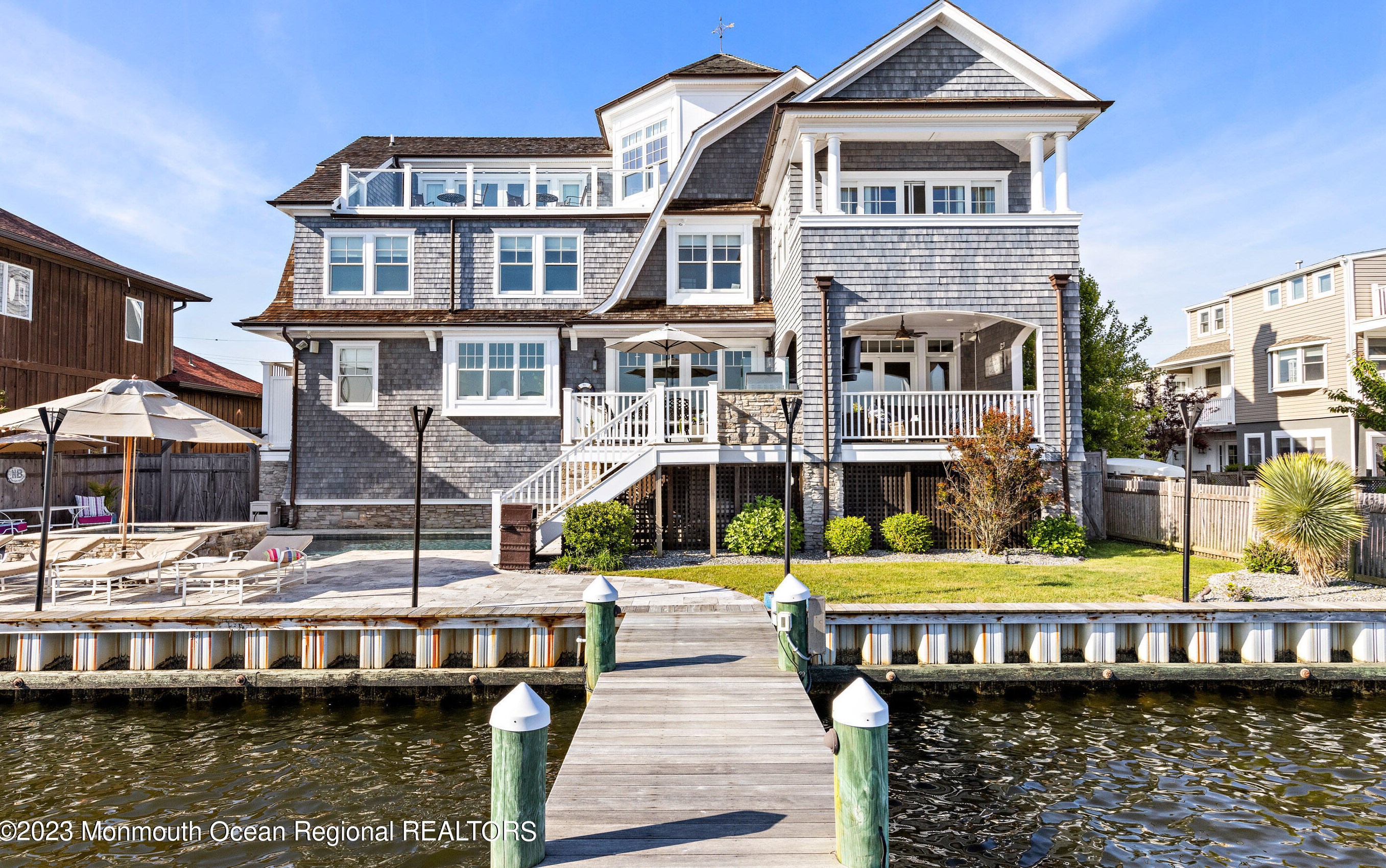 420 7th Ave, Mantoloking, NJ 08738-1918