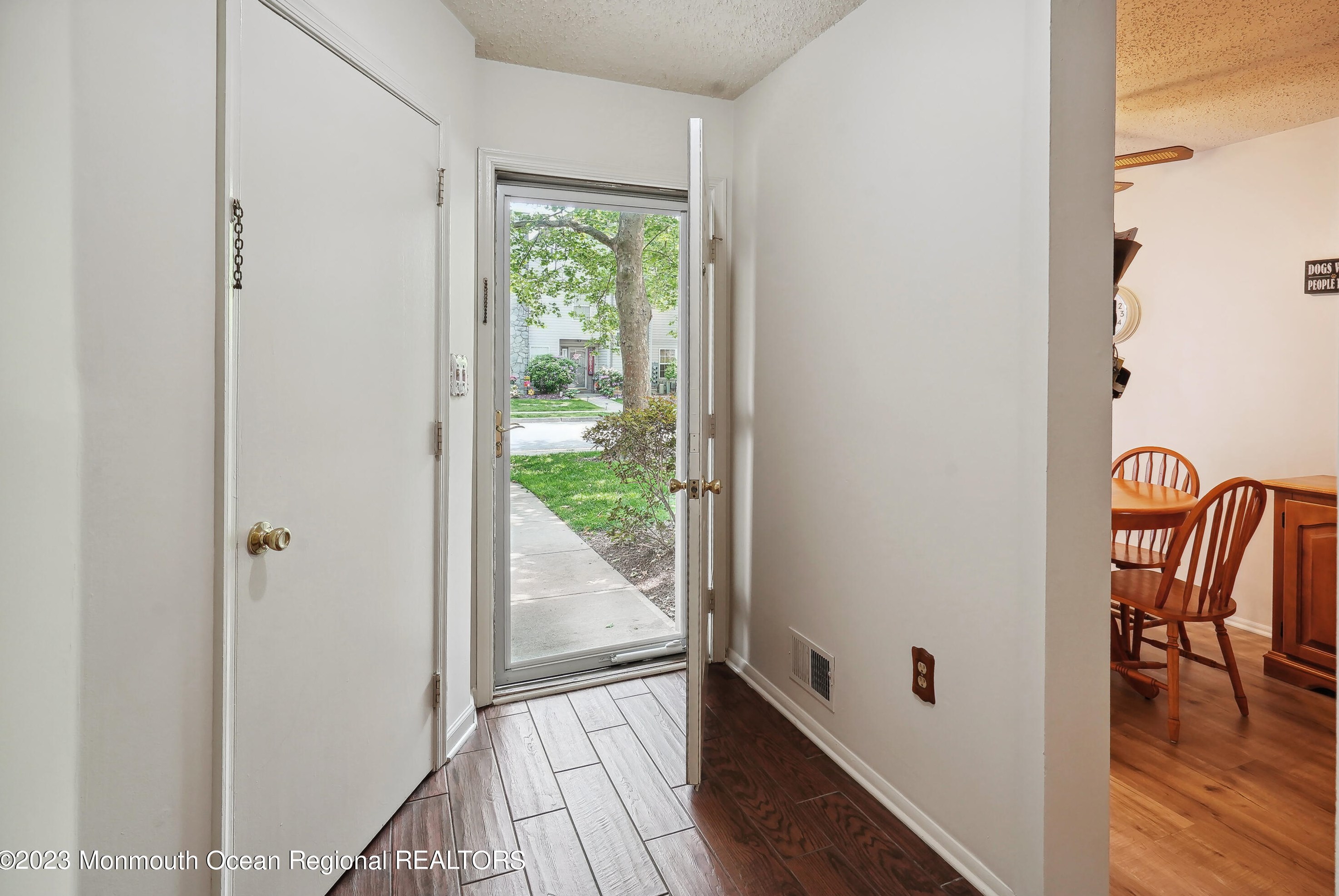 3002 Norma Pl, Toms River, NJ 08755-1058