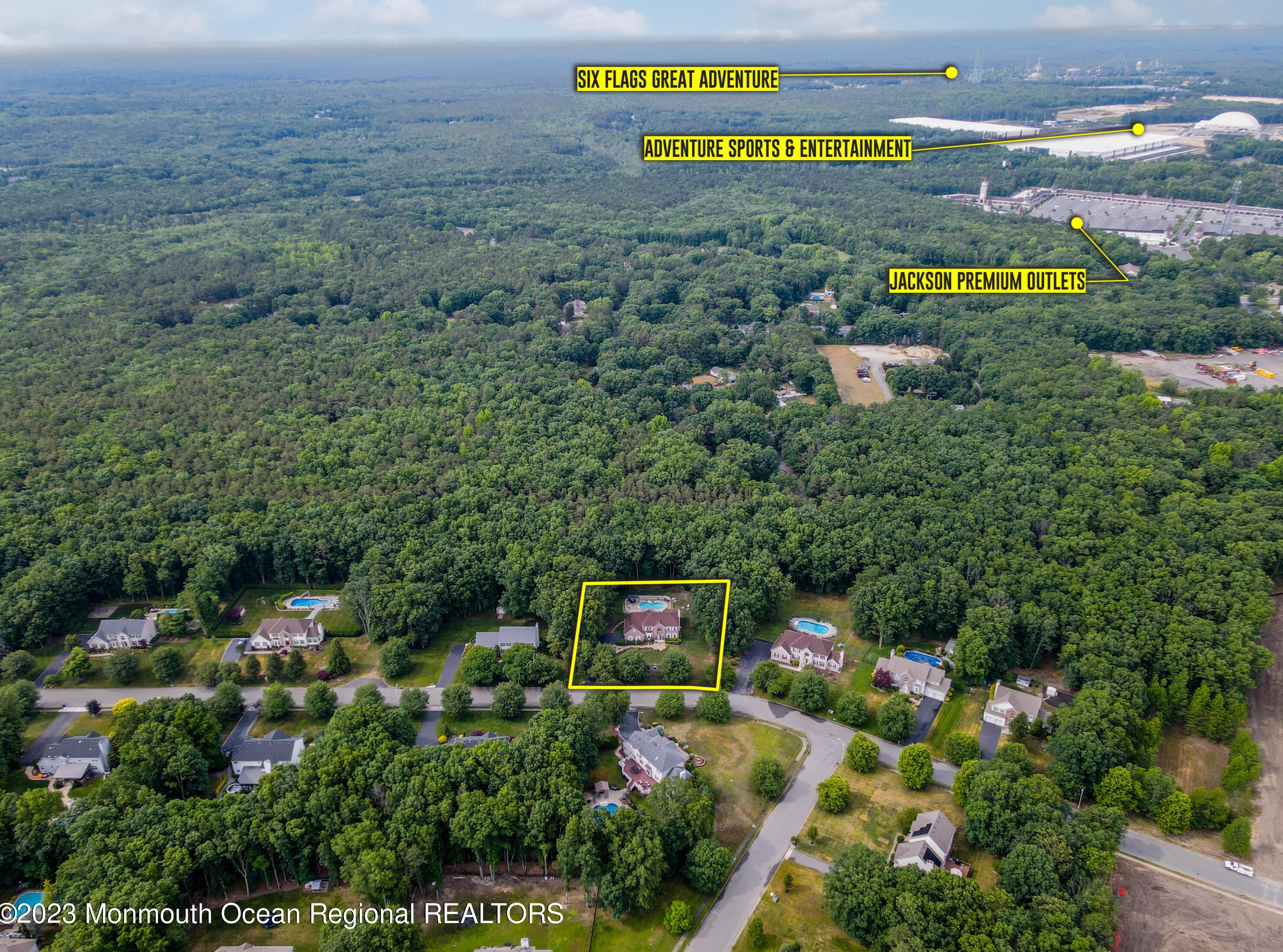 855 Woodbury Dr, Jackson Twp, NJ 08527