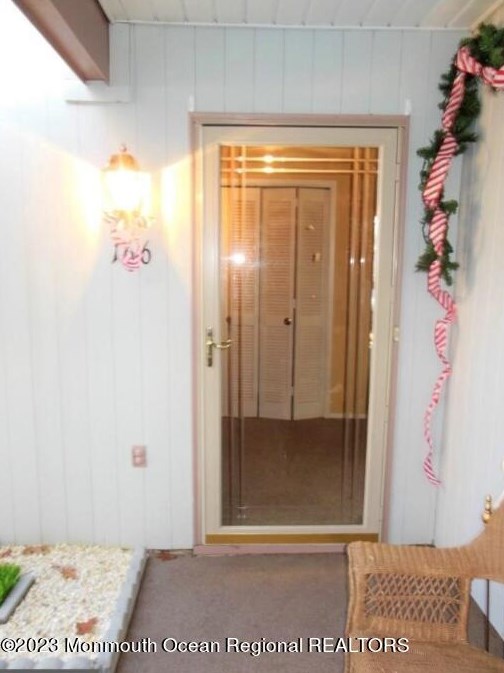 166 Holly Ln, Tuckerton, NJ 08087-2016