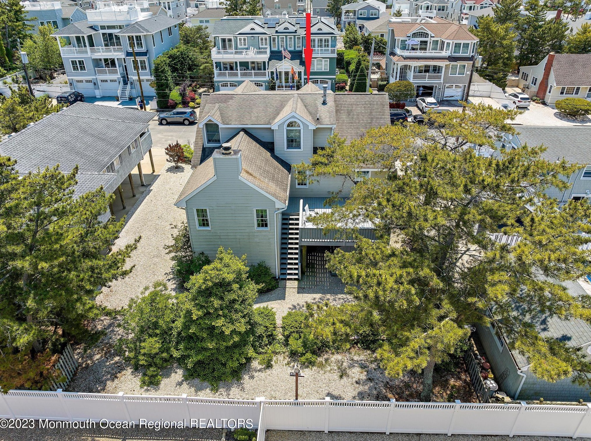 121 E Indiana Ave, Long Beach Township, NJ 08008