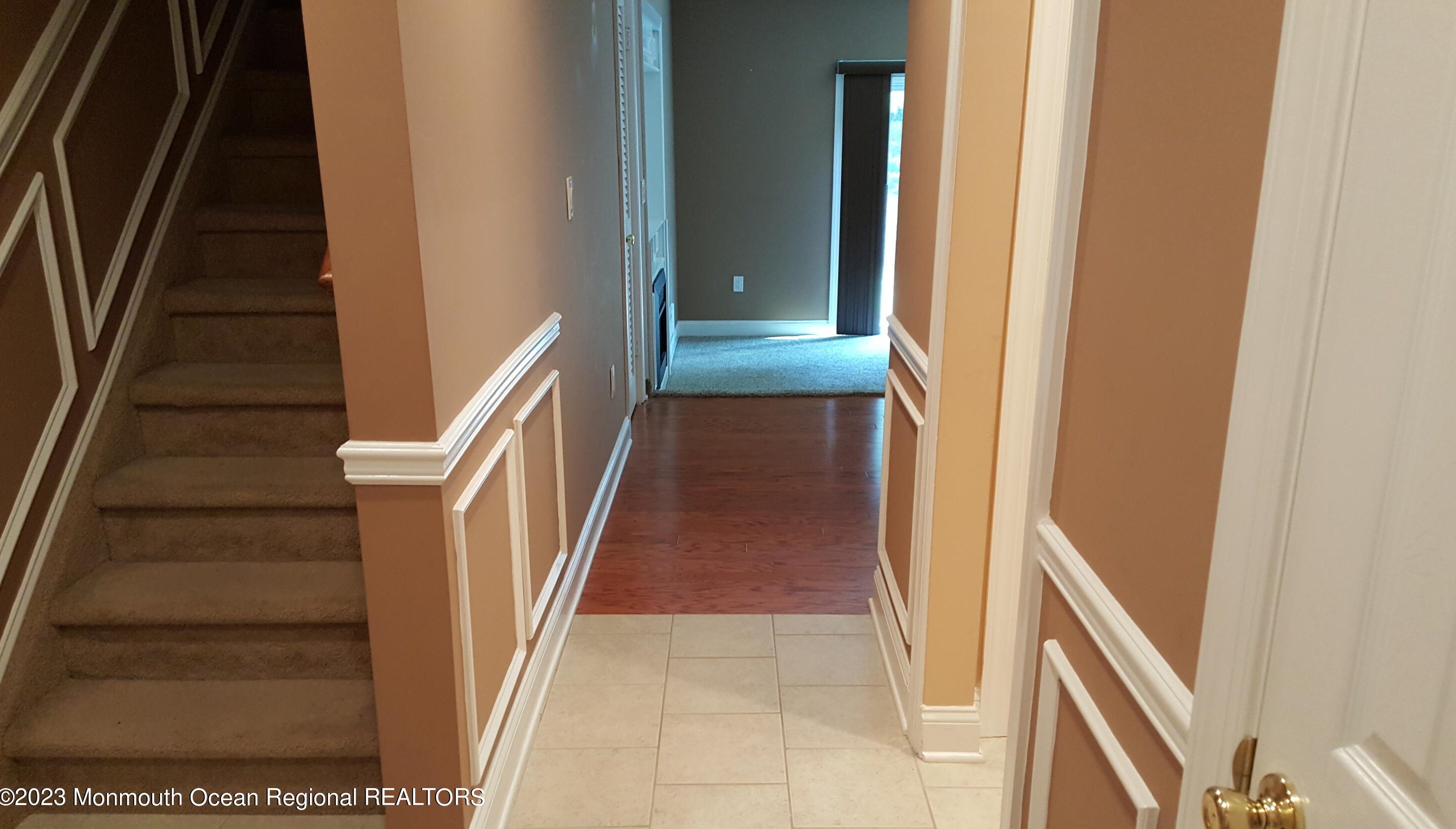 712 Darlington Dr #102, Old Bridge, NJ
