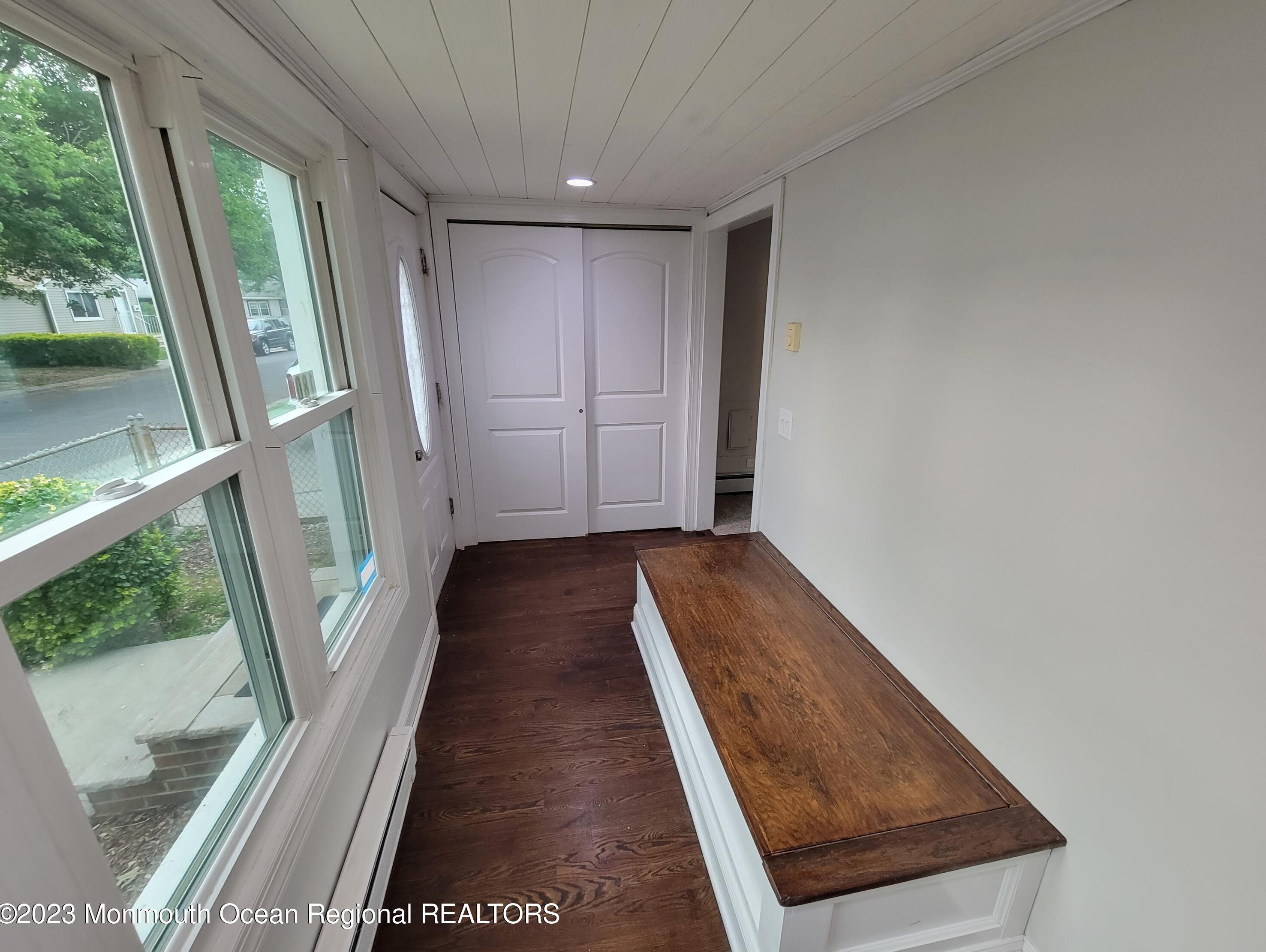 180 Morningside Ave, Middletown, NJ 07748