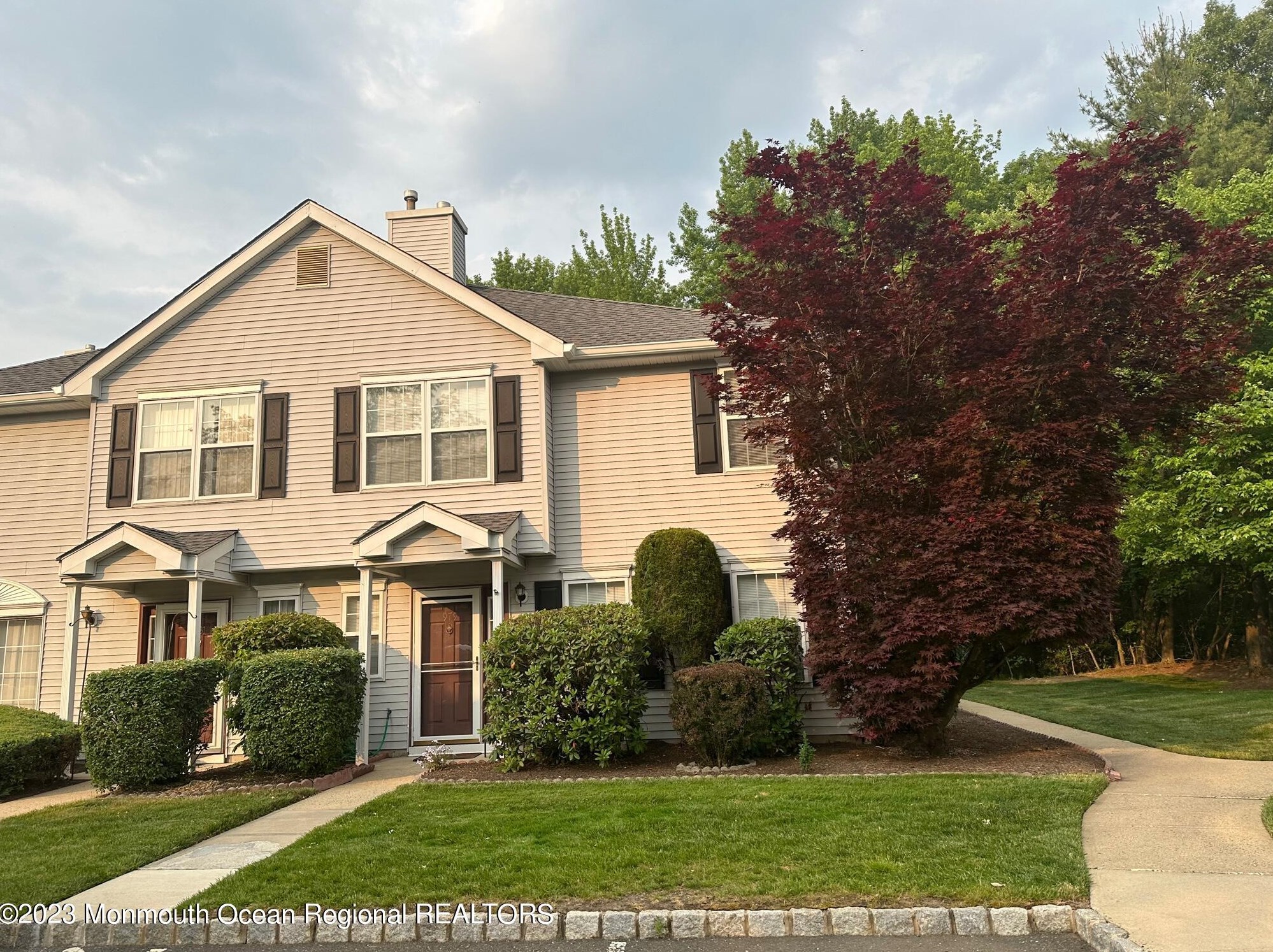 979 Lily Ct, Morganville, NJ 07751