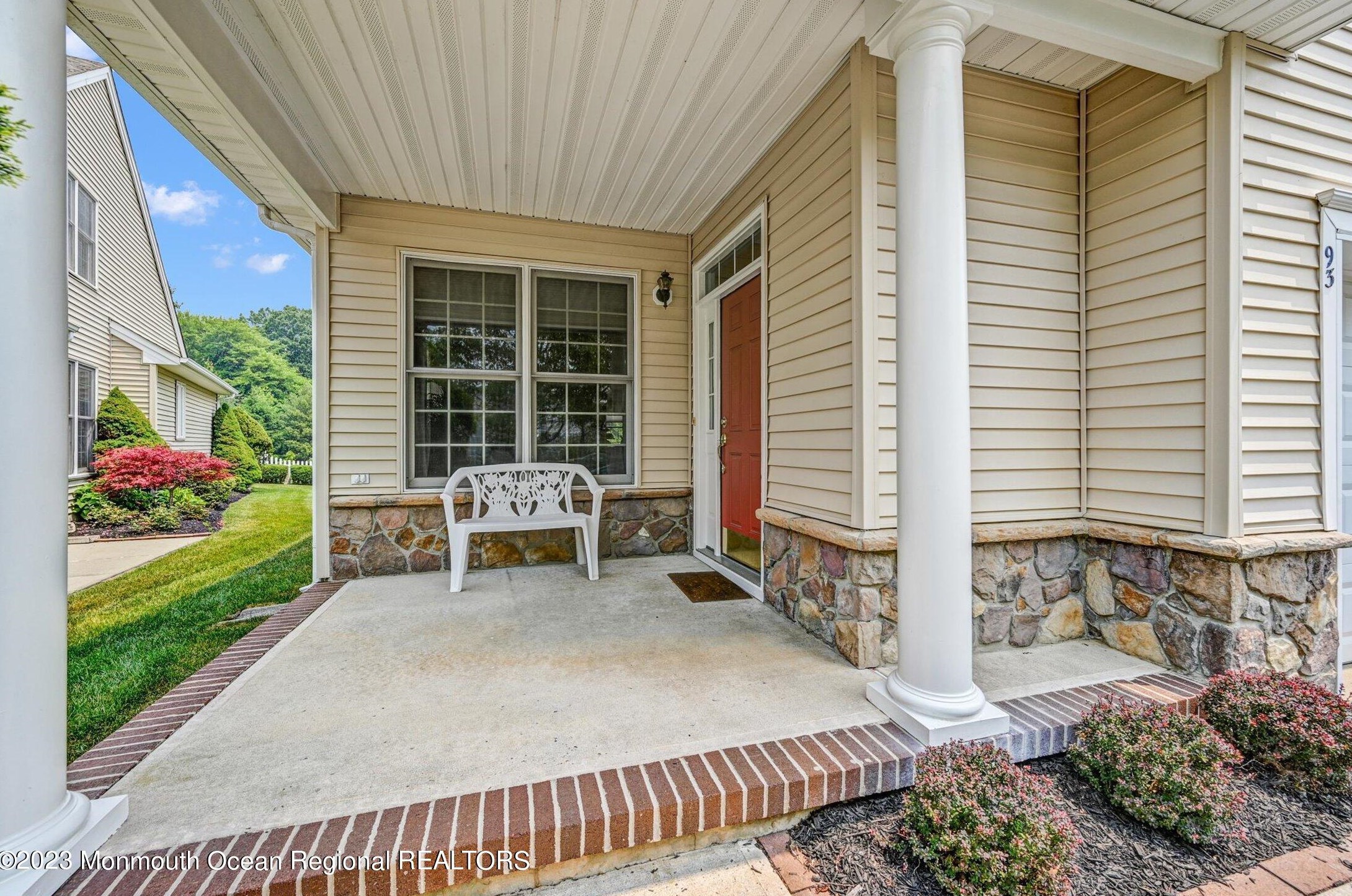 93 Barberry Dr, Tinton Falls, NJ 07712