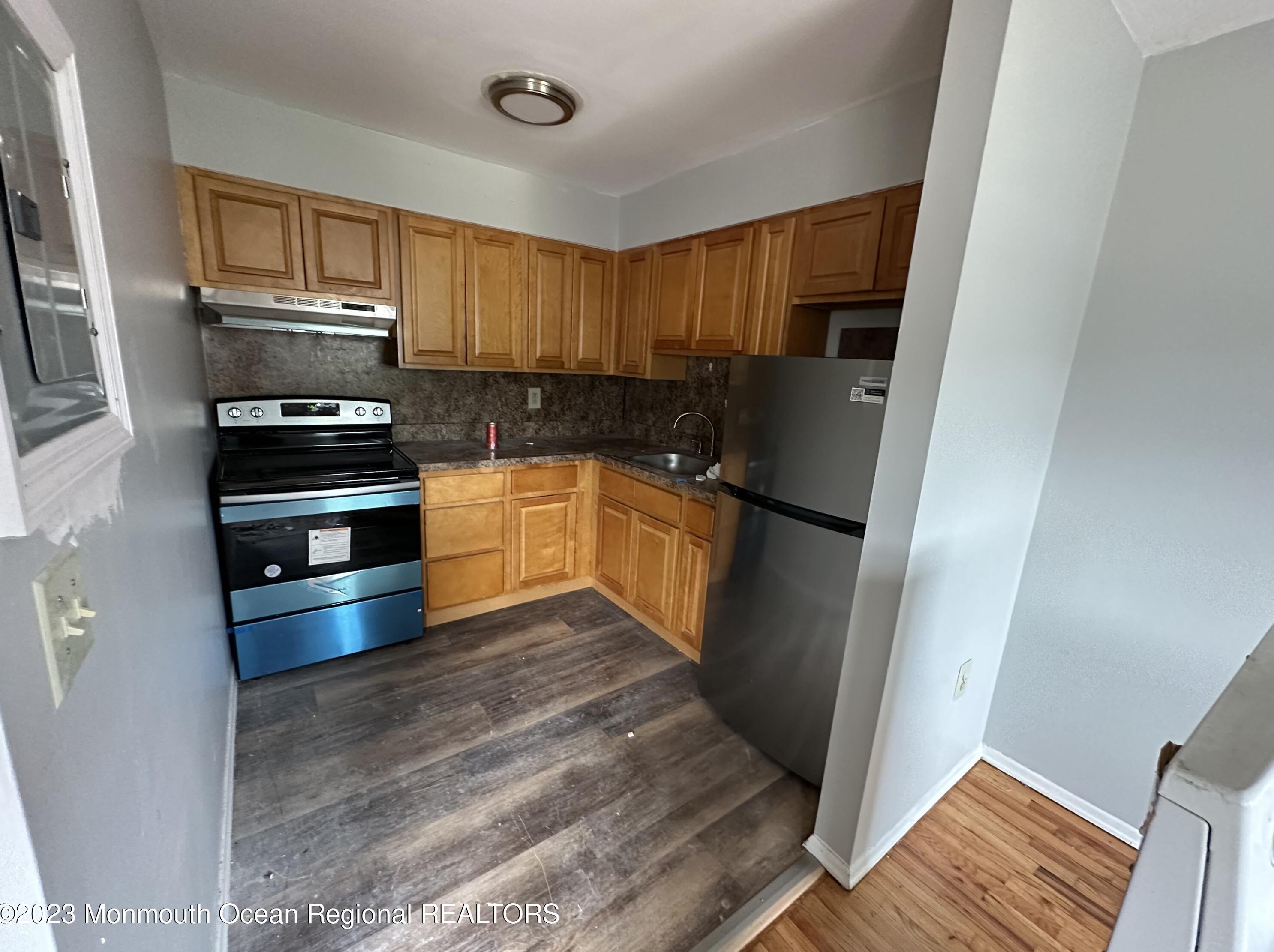 1515 Allen Ave #6, Tinton Falls, NJ 07712
