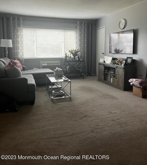 14 Juniper Ln #b, Tinton Falls, NJ 07724