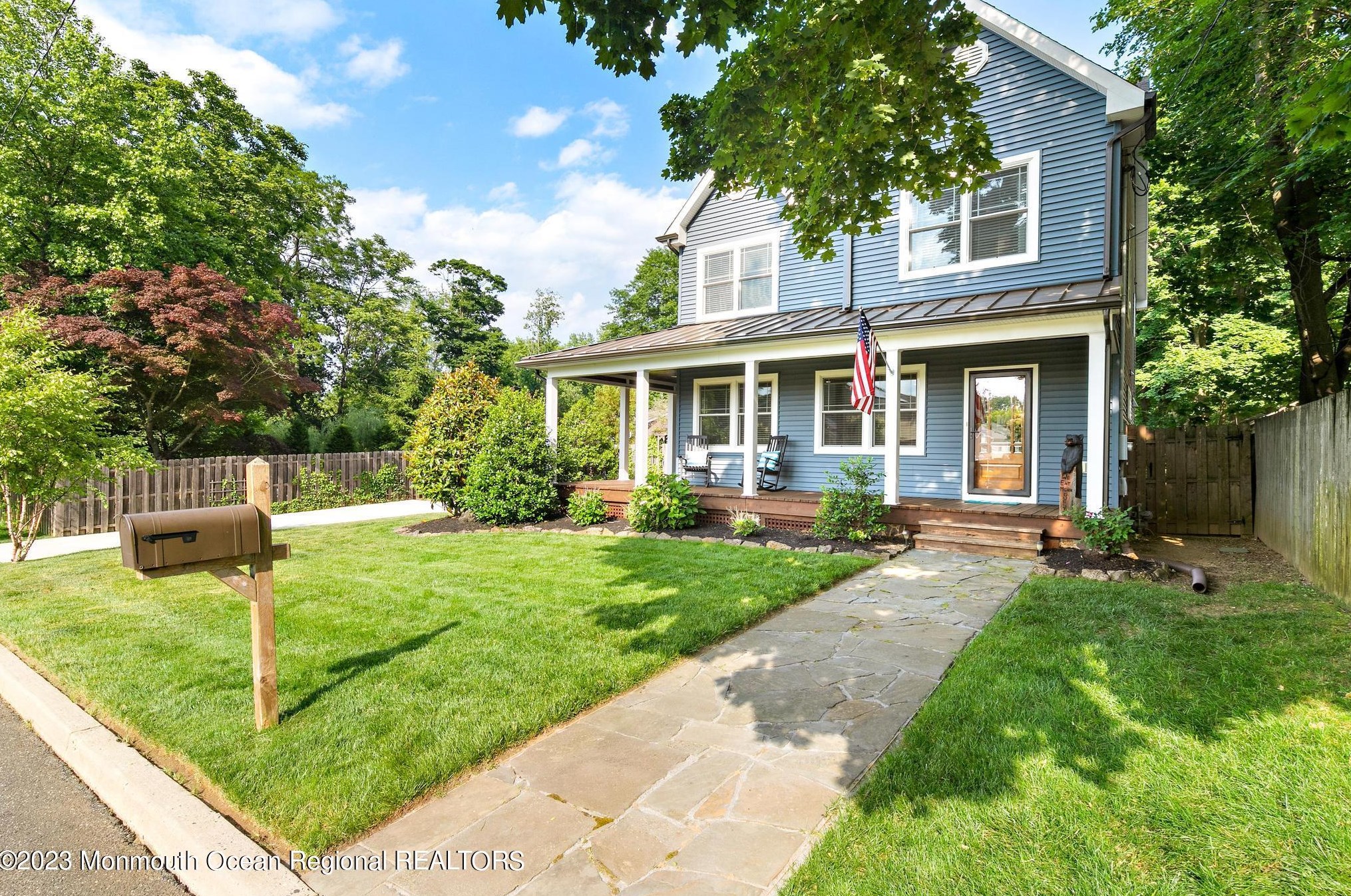 10 Bowne Ave, Atlantic Highlands, NJ 07716-2106