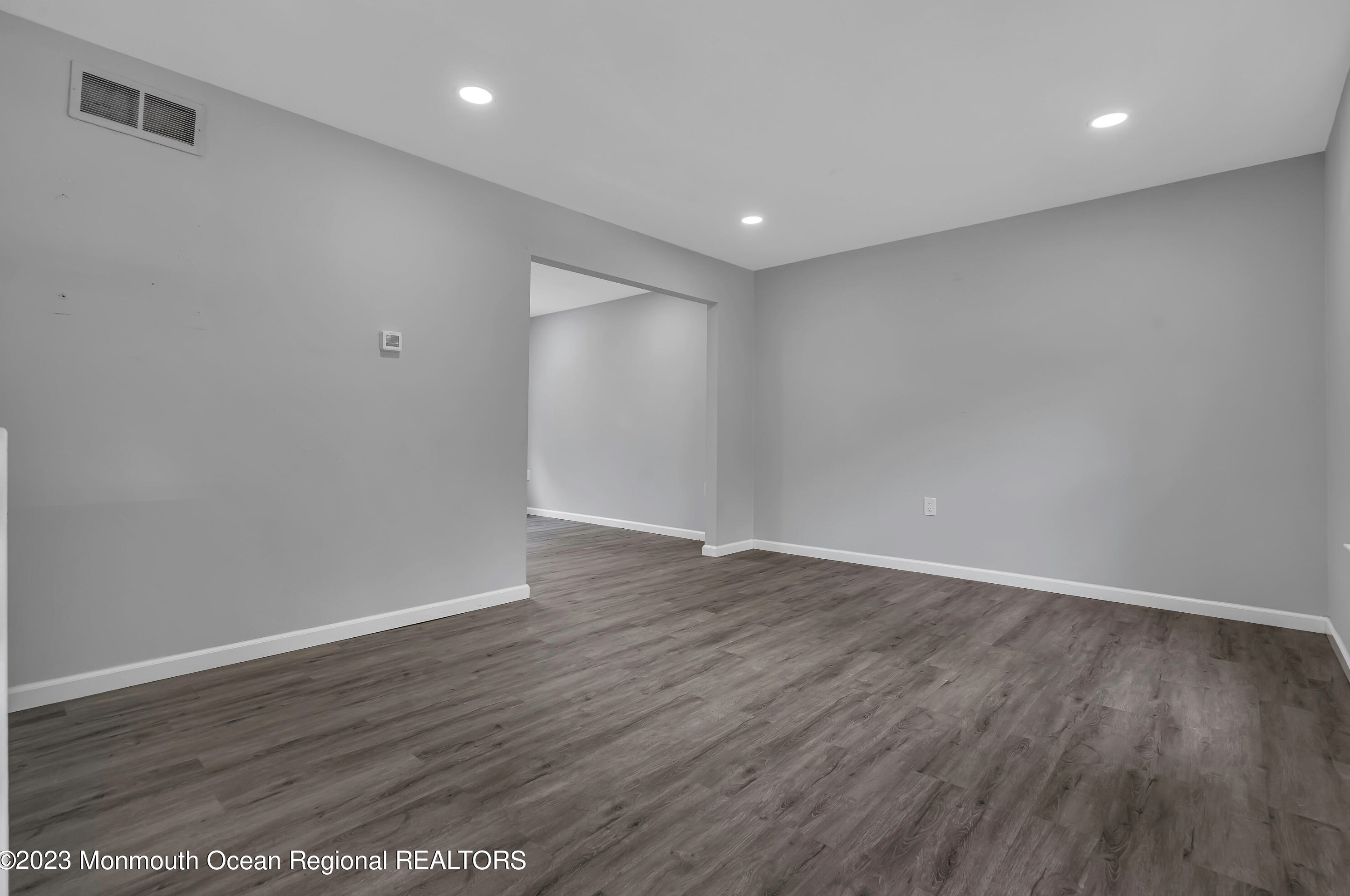 107 Lavenham Ct, Toms River NJ  08755-3242 exterior