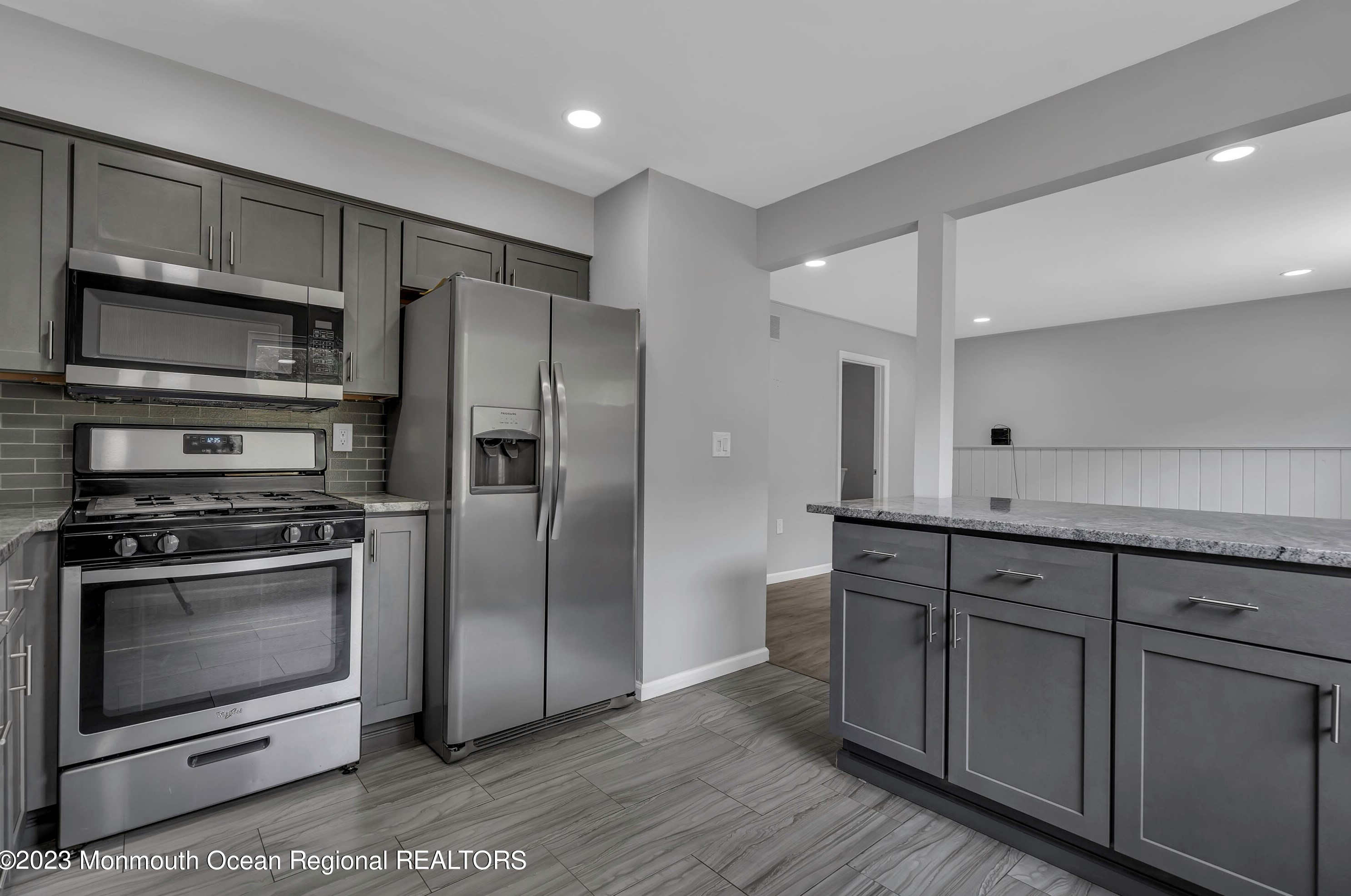 107 Lavenham Ct, Toms River NJ  08755-3242 exterior