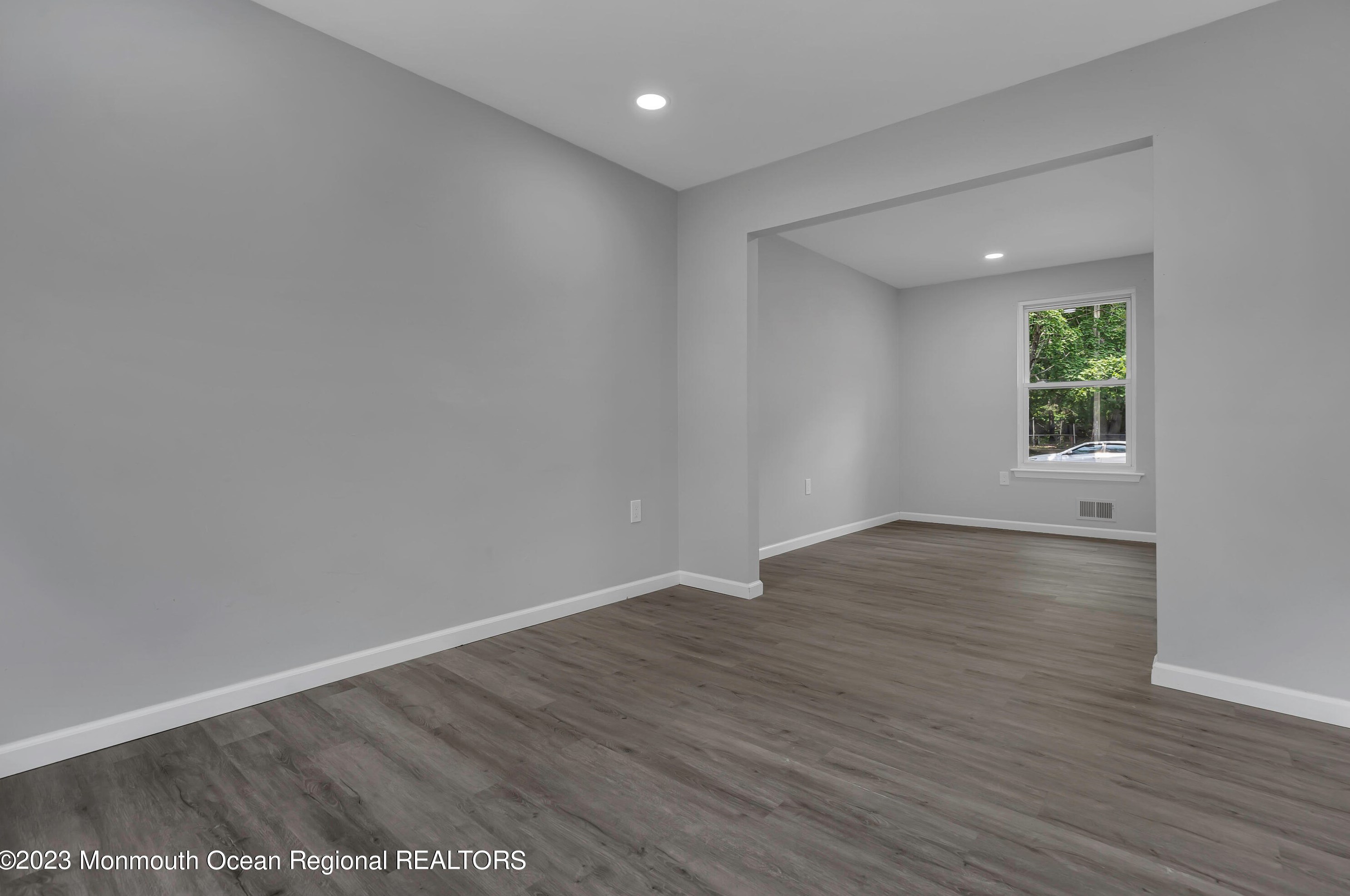 107 Lavenham Ct, Toms River NJ  08755-3242 exterior