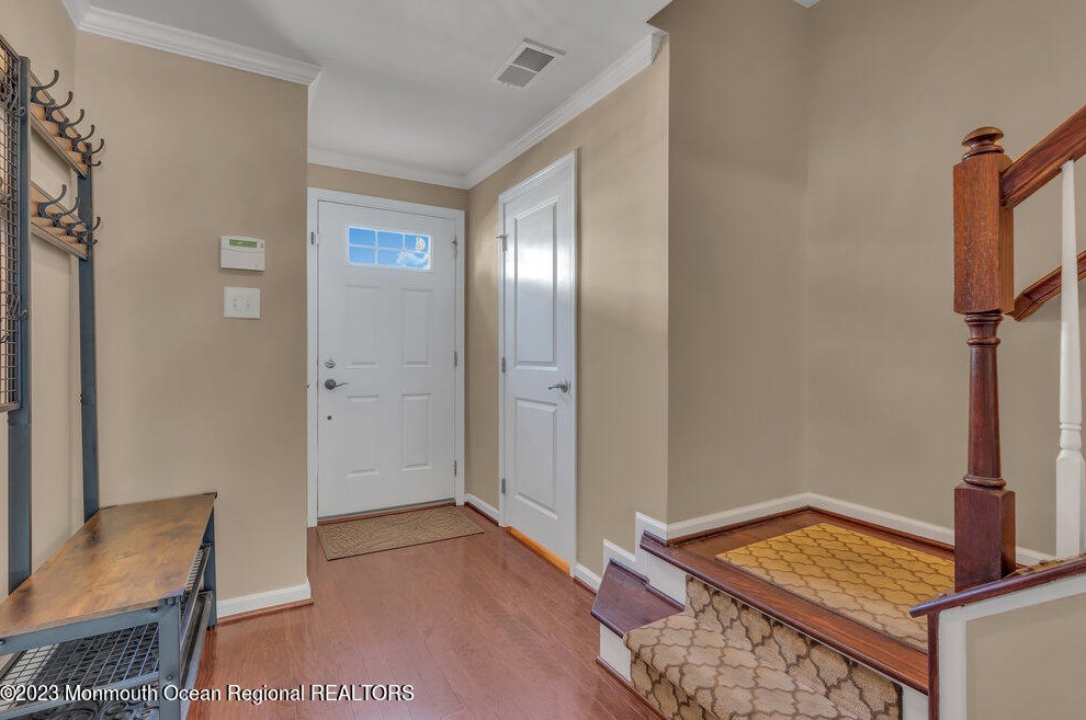 129 Kyle Dr, Tinton Falls, NJ 07712
