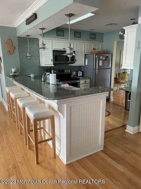 325 Cutter Ln, Mantoloking, NJ 08738
