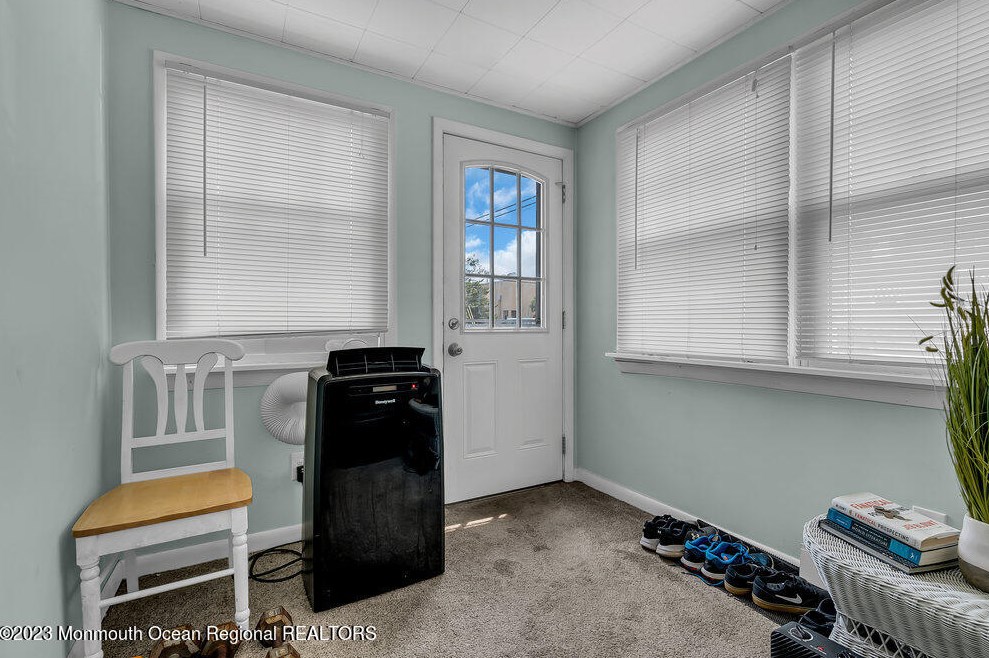 304 Eisenhower Ave, Pelican Island, NJ 08751