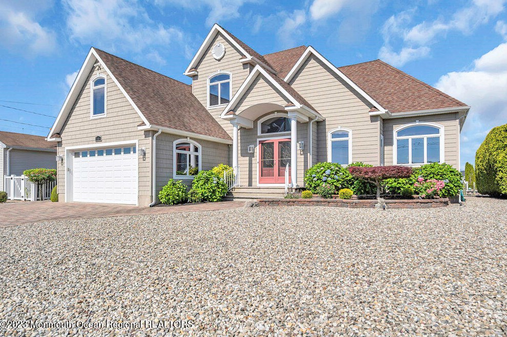 596 End Ave, Toms River, NJ 08753-4833
