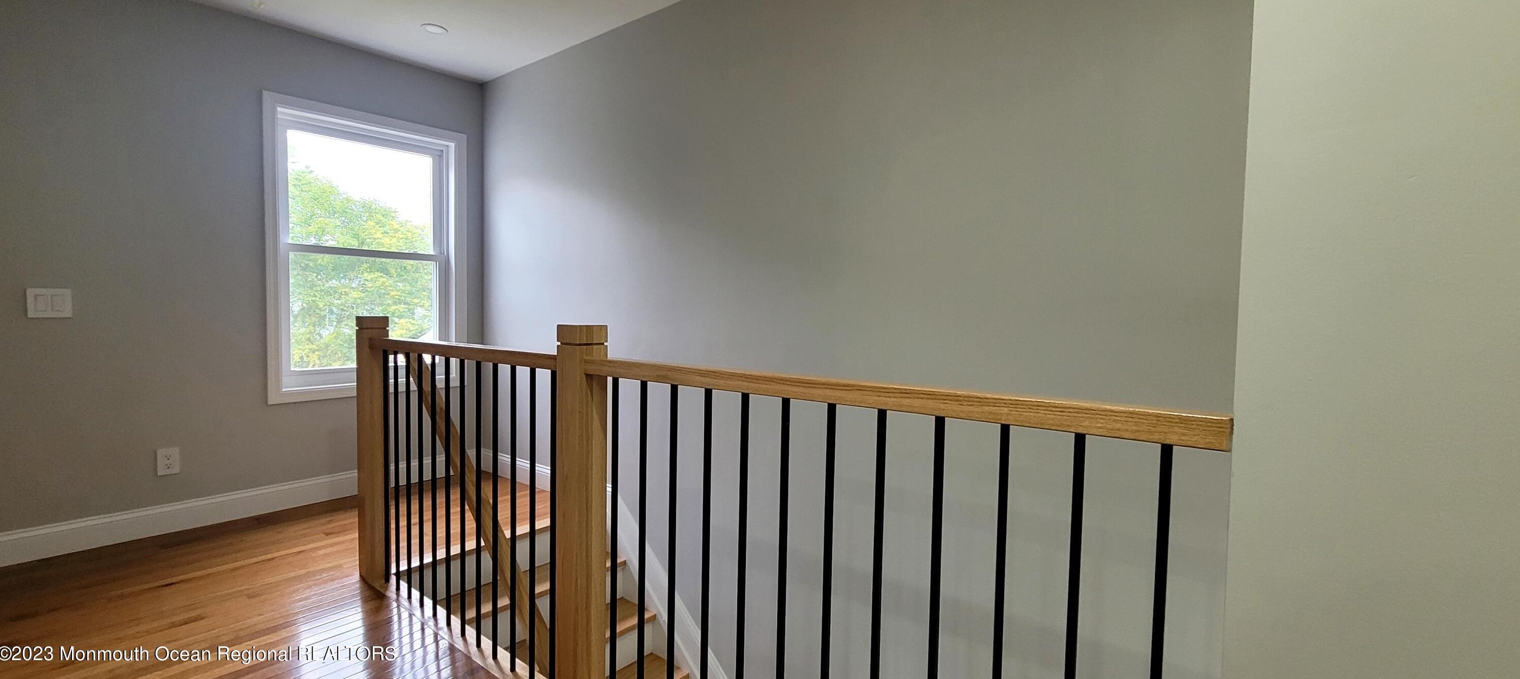 44 Amboy Rd, Matawan NJ  07747-6814 exterior