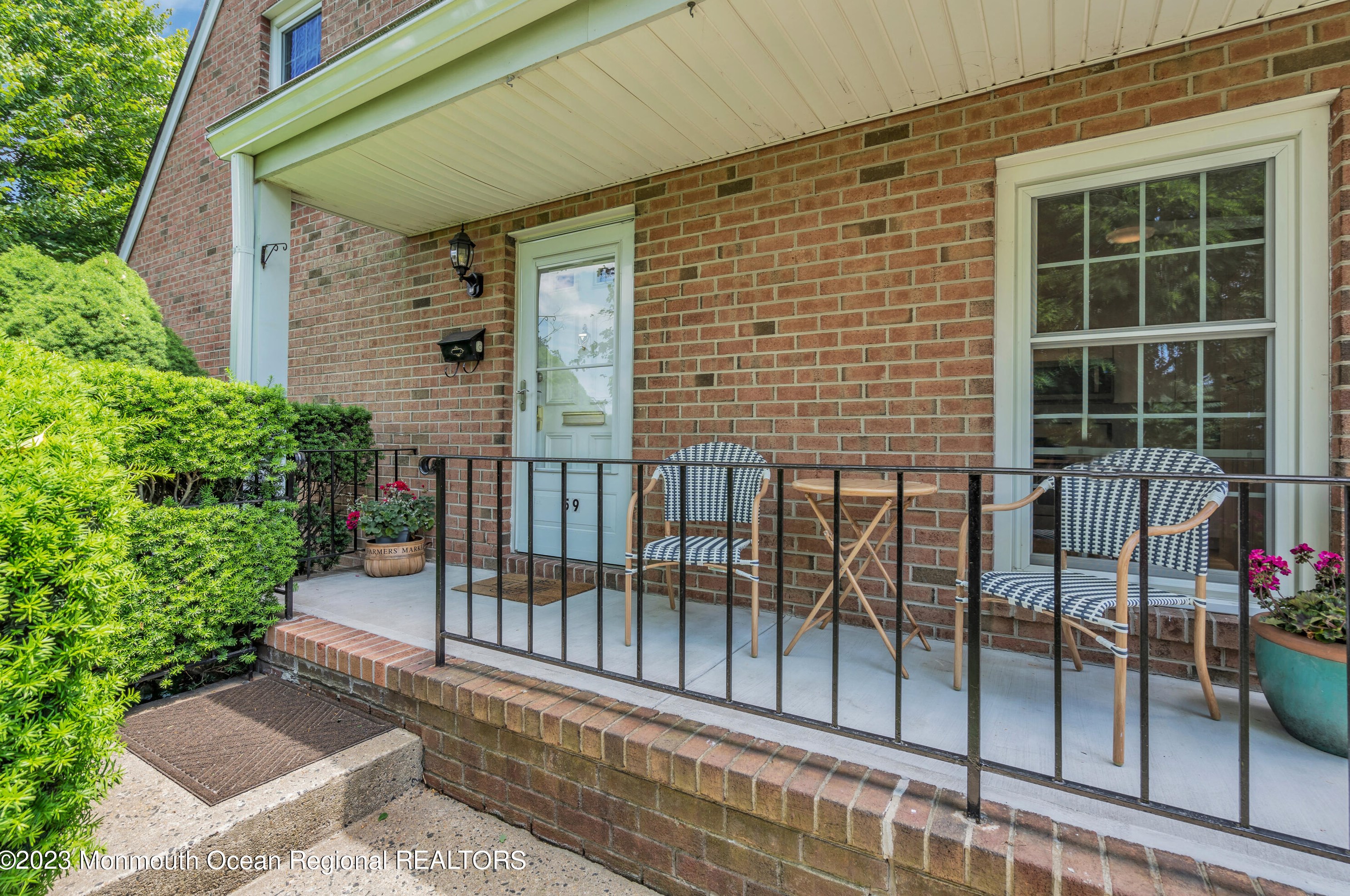 59 Wyckham Rd, Wall Township NJ  07762-2255 exterior