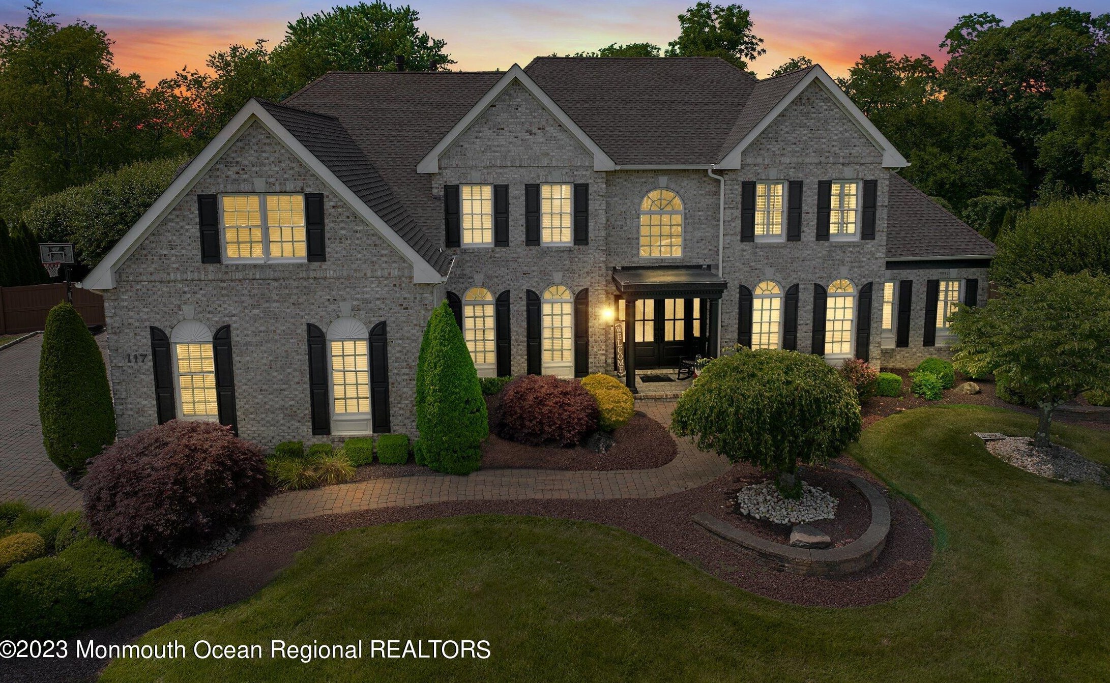 117 Country View Dr, East Freehold, NJ 07728