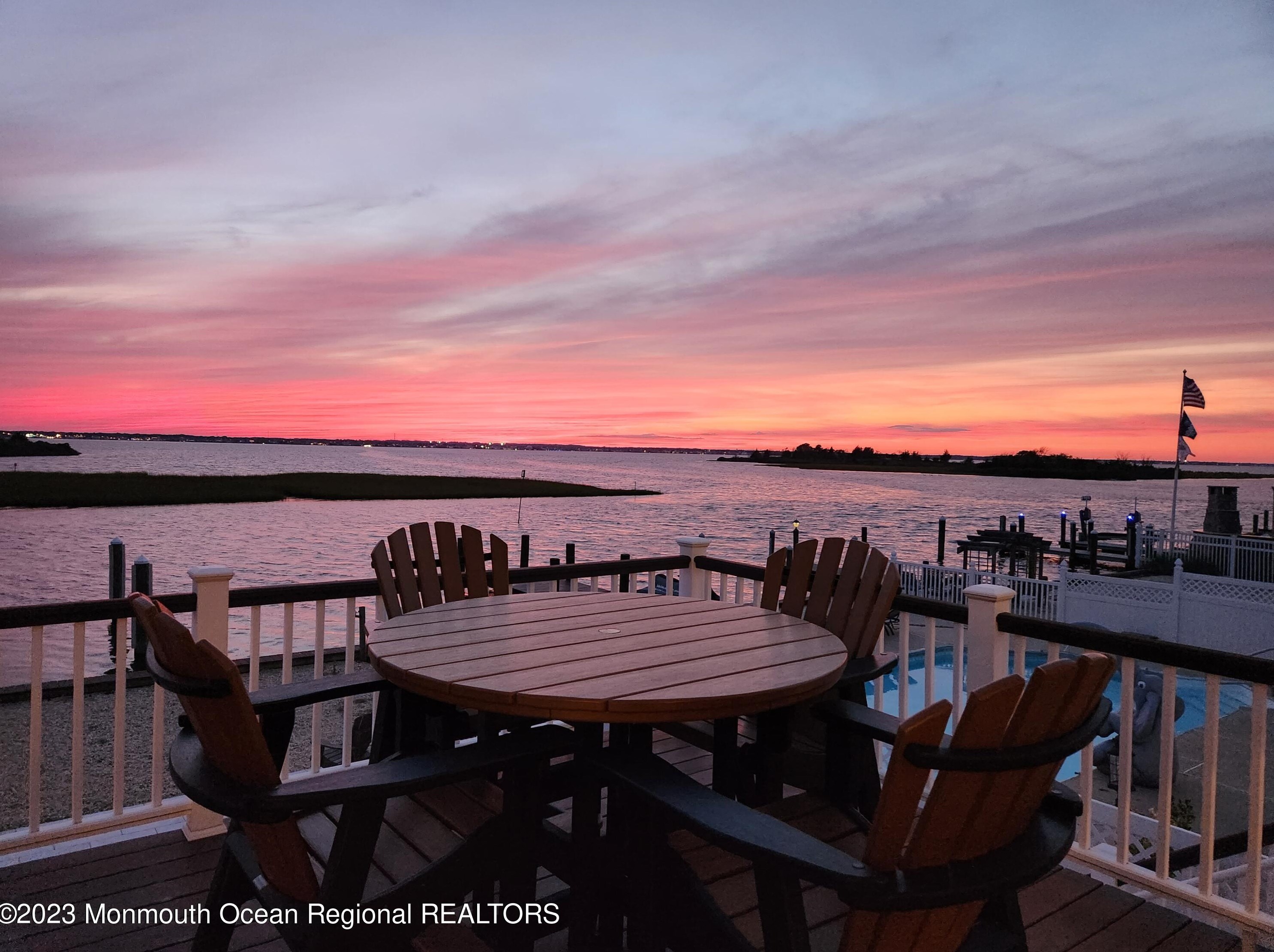 445 Coolidge Ave, Pelican Island, NJ 08751