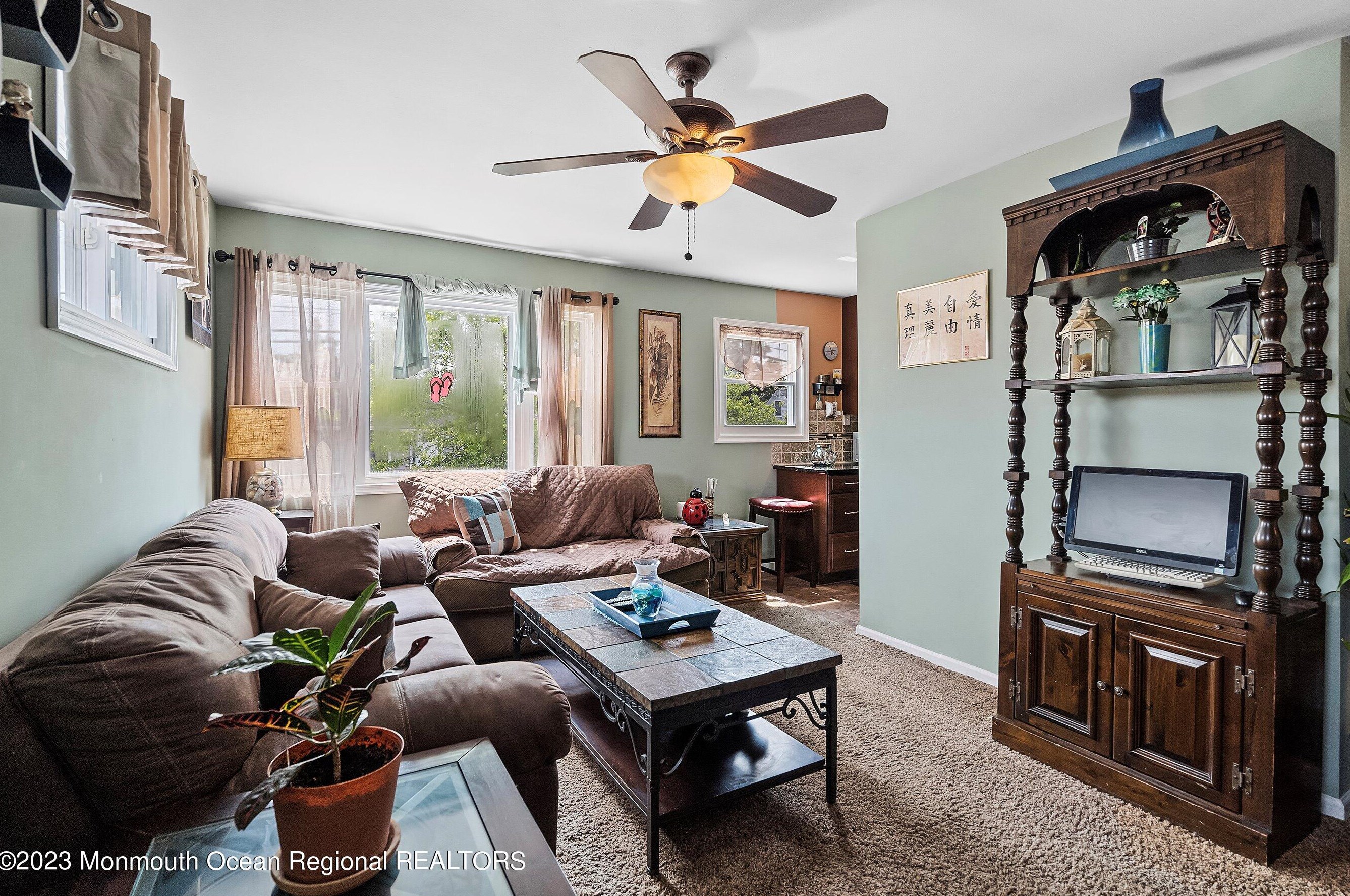 72 Longman St, Toms River, NJ 08753-2471