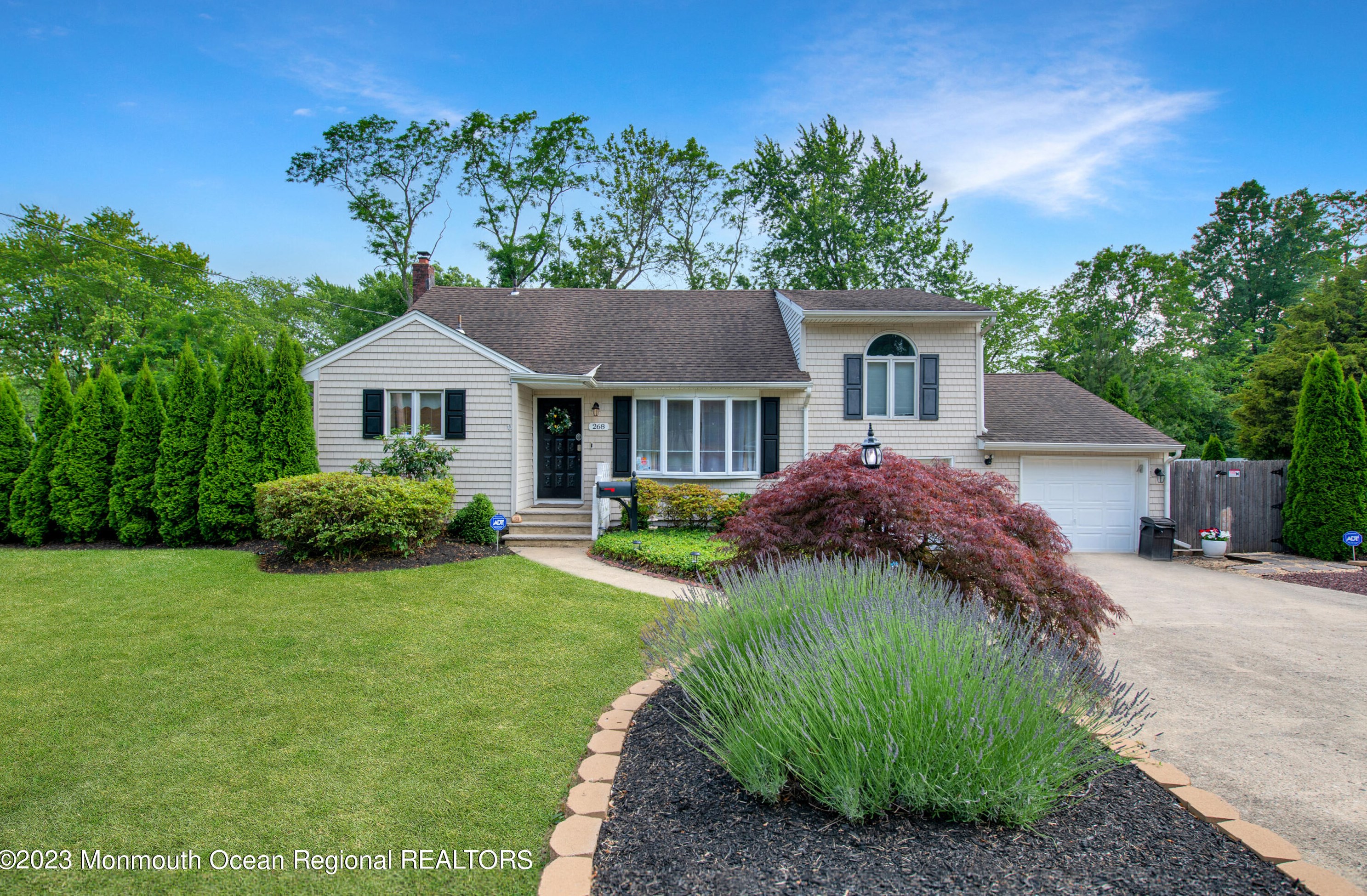 268 Harmony Rd, Middletown, NJ 07748