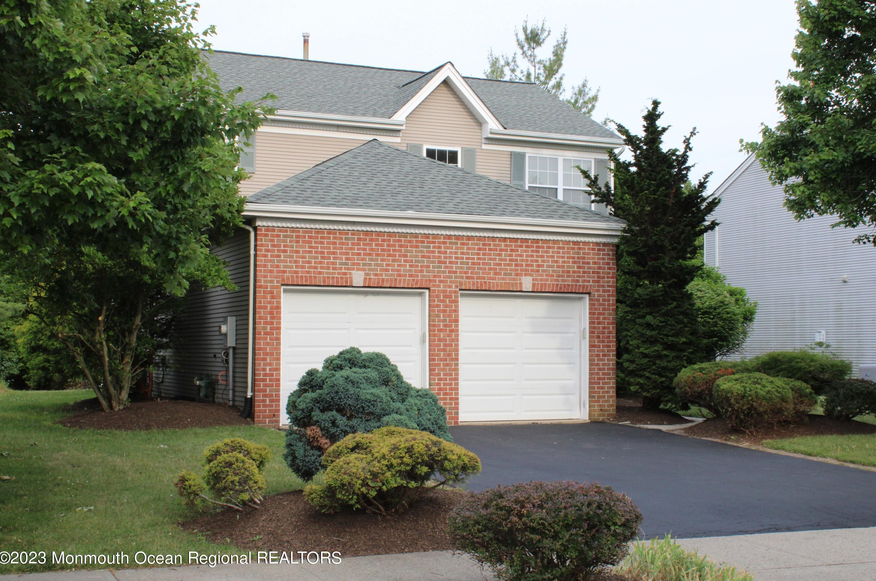 46 Manley Rd, Pennington, NJ 08534-5135
