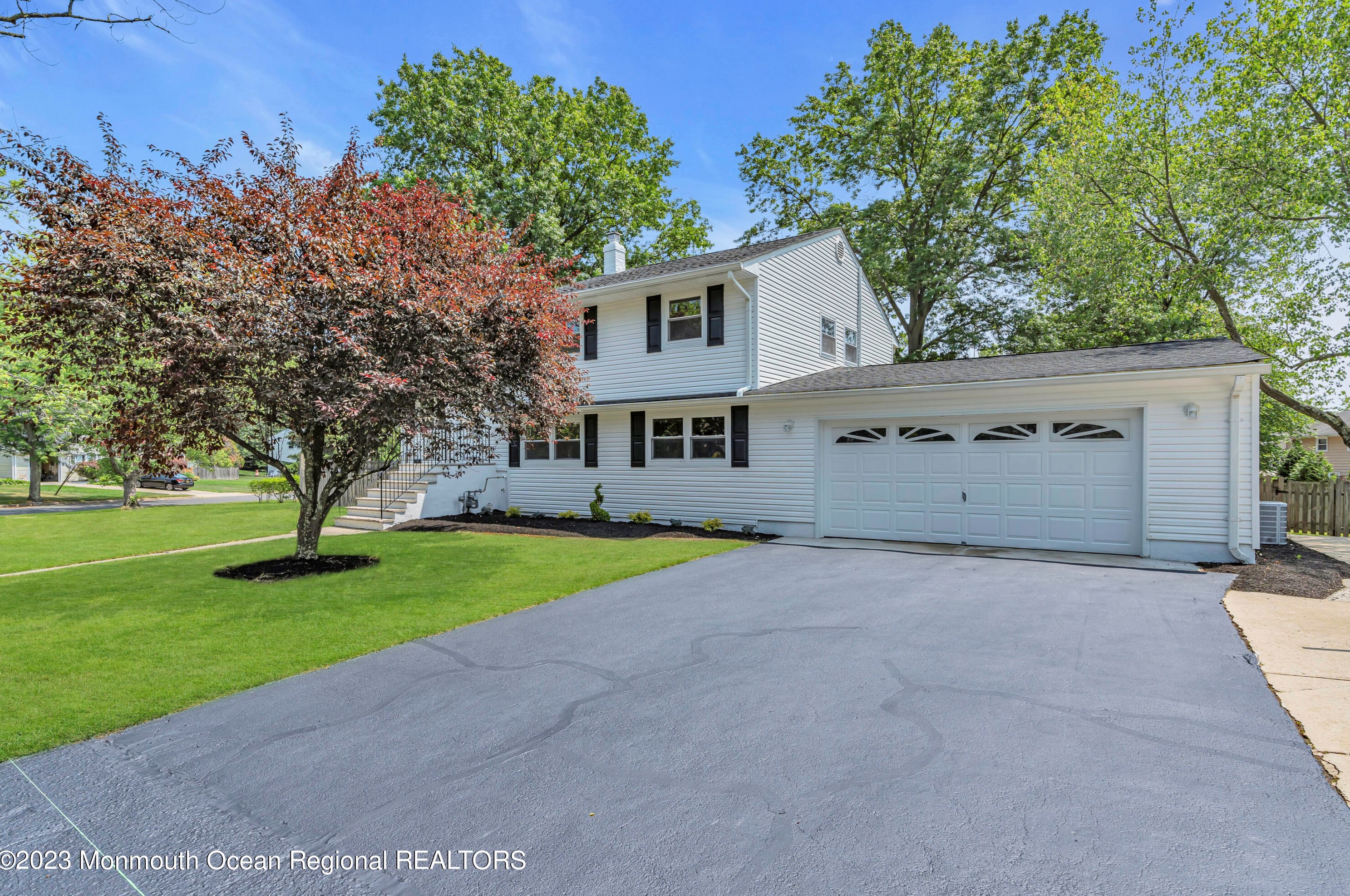 36 Maida Terrace, Tinton Falls, NJ 07701