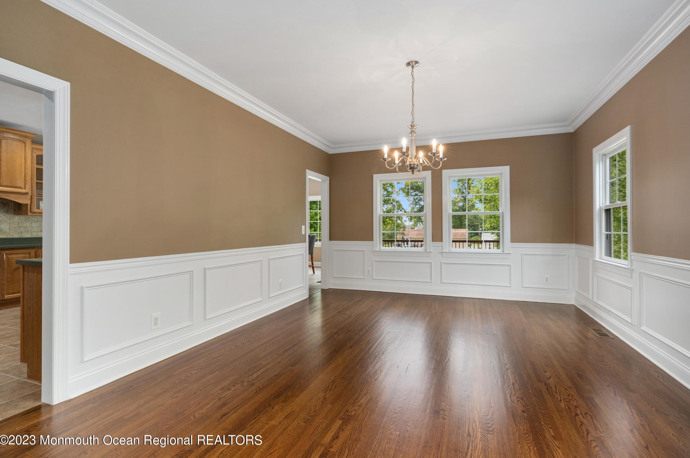 496 Ridgedale Ave, East Hanover NJ  07936-3006 exterior