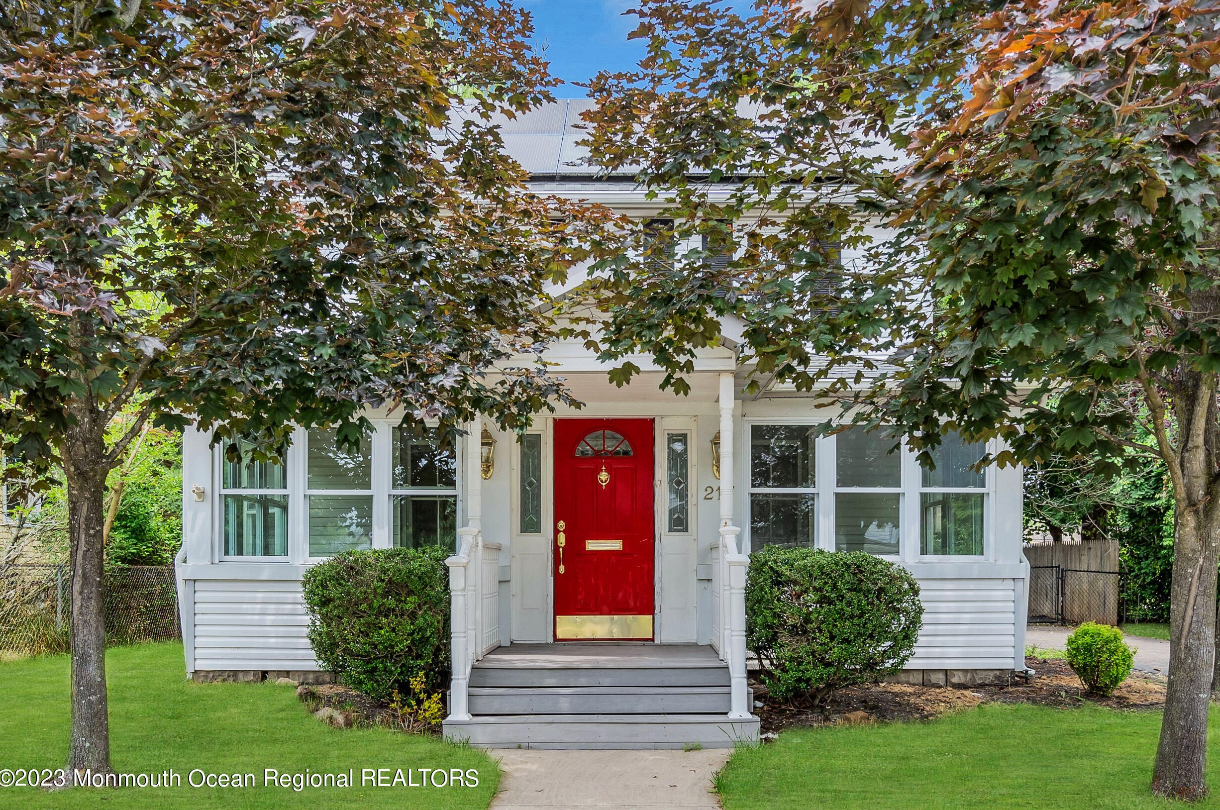 217 Church St, Lakehurst, NJ 08733