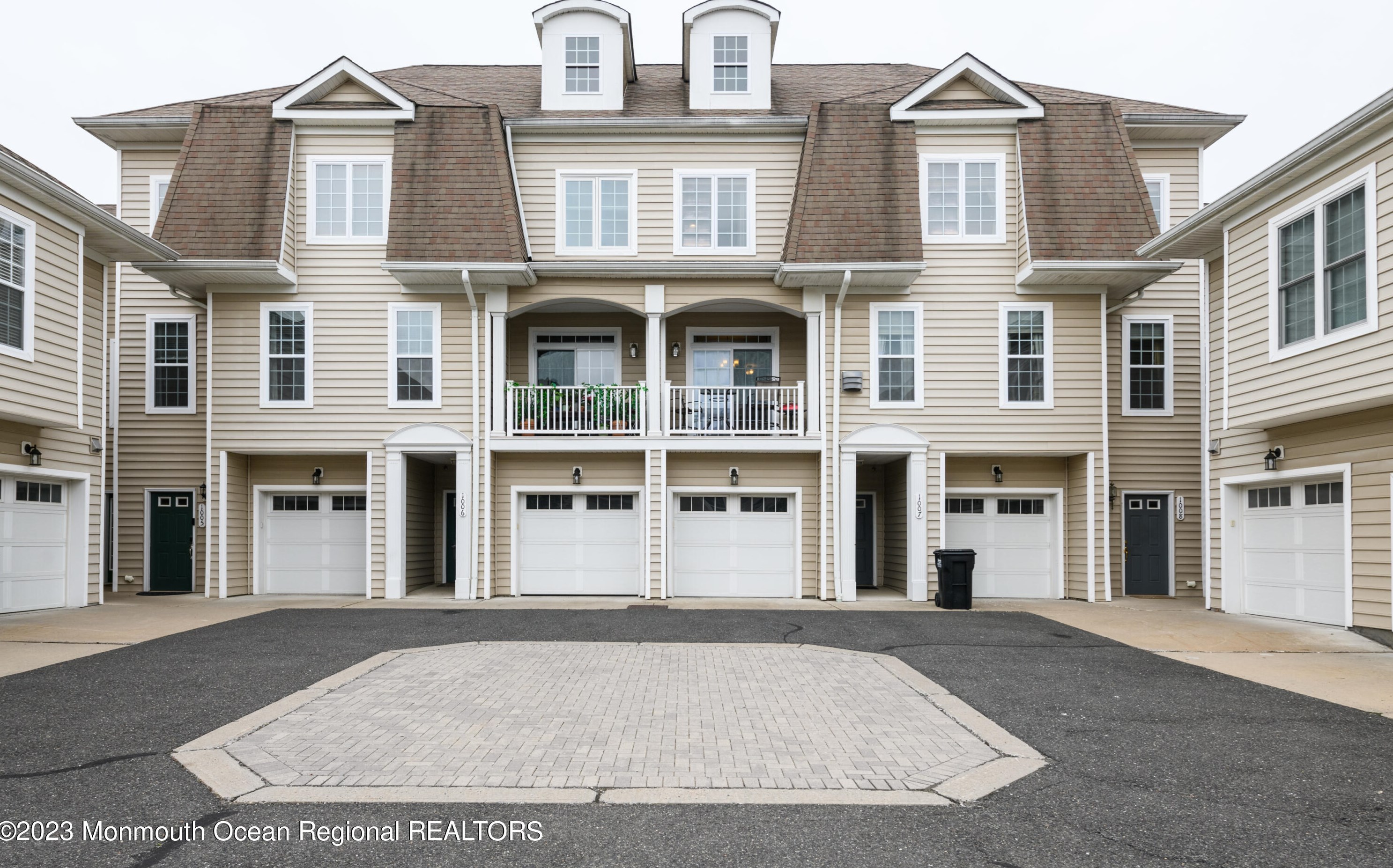 1008 Abby Rd, Middletown, NJ 07748
