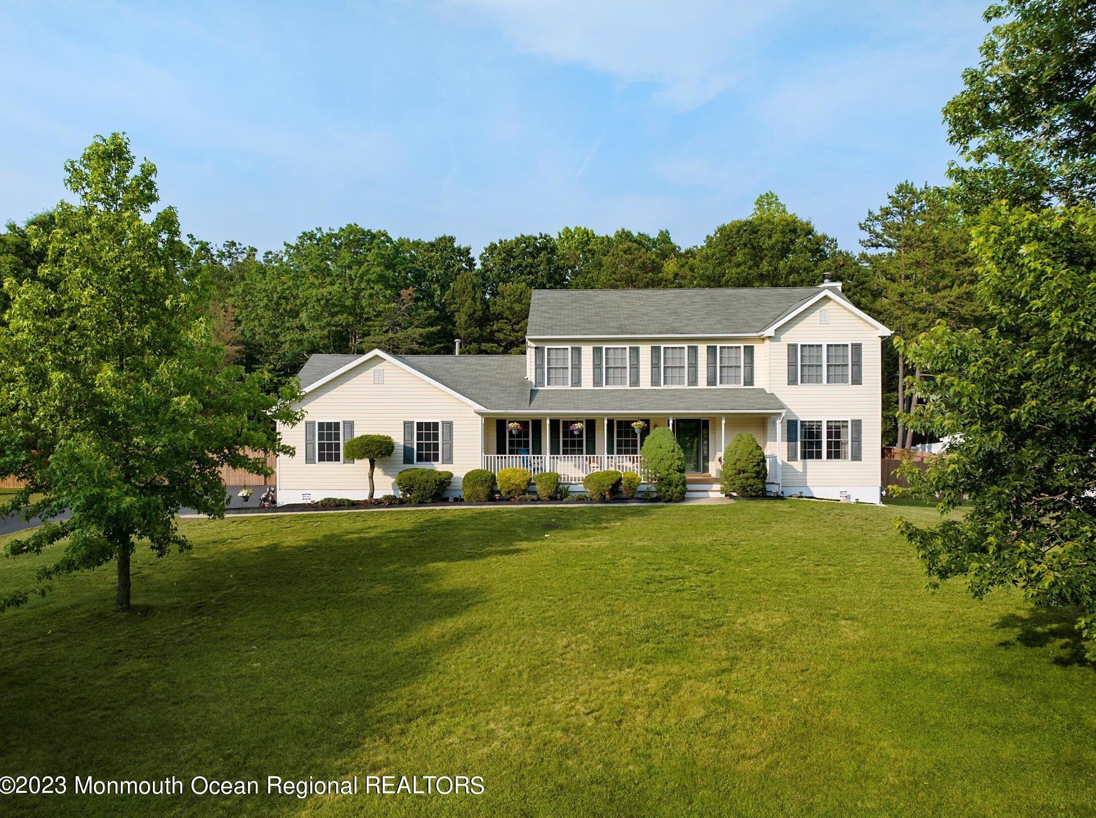 3 Jhan Dr, Jackson Twp, NJ 08527