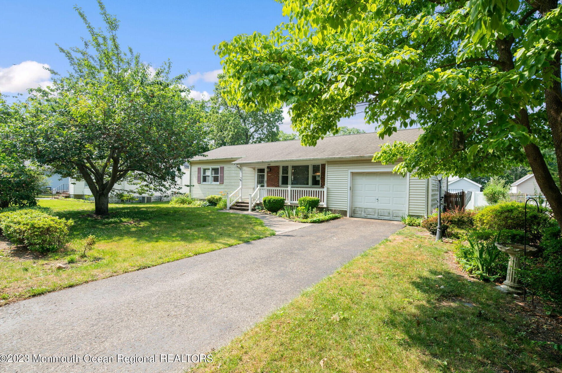 749 Tappan St, Lacey, NJ 08731