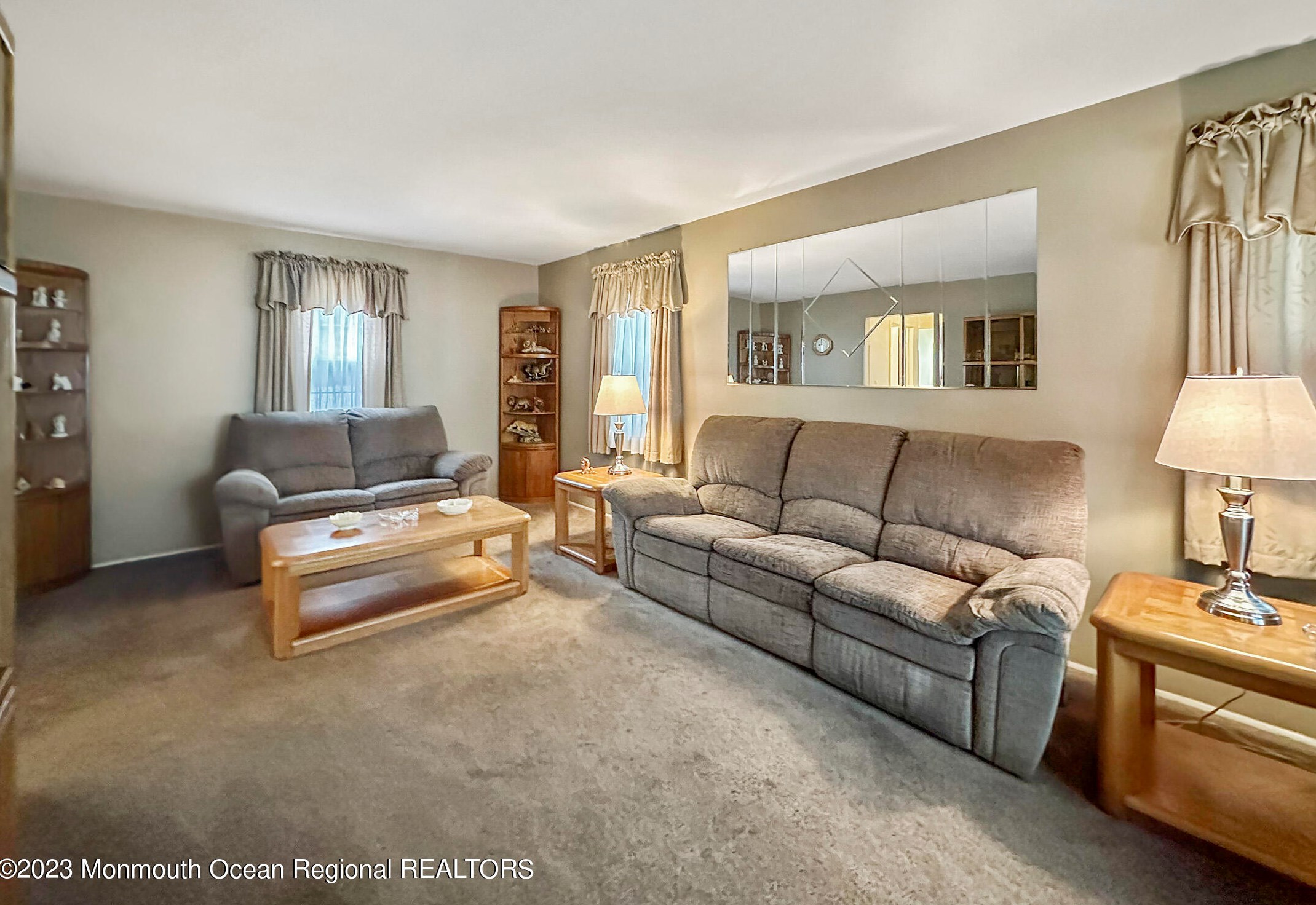 7 Villanova Dr, Jackson Twp, NJ 08527
