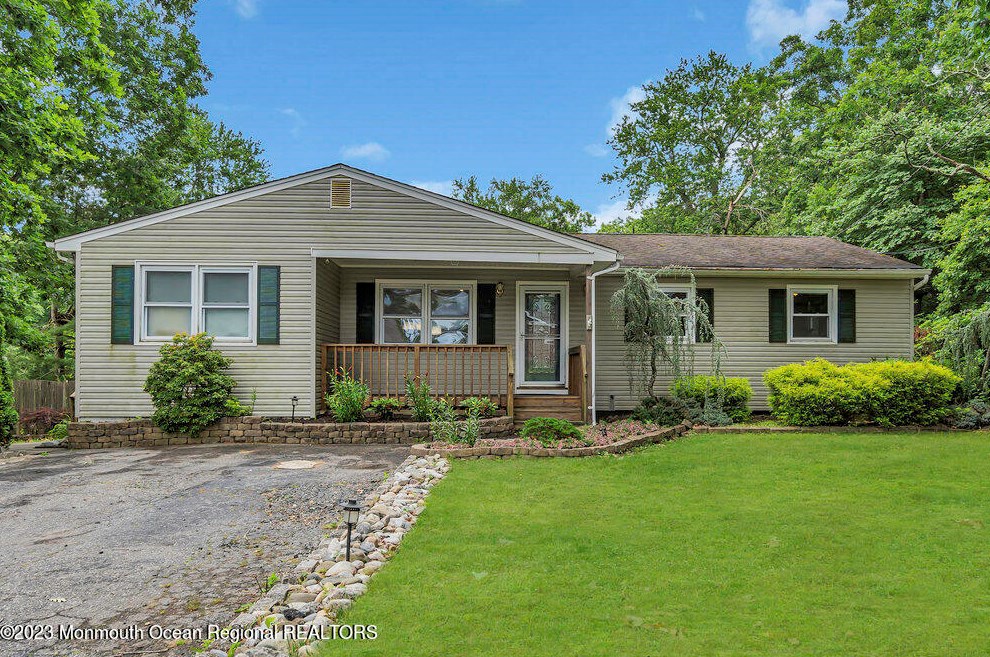 1001 Woodlane Rd, Jackson Twp, NJ 08527