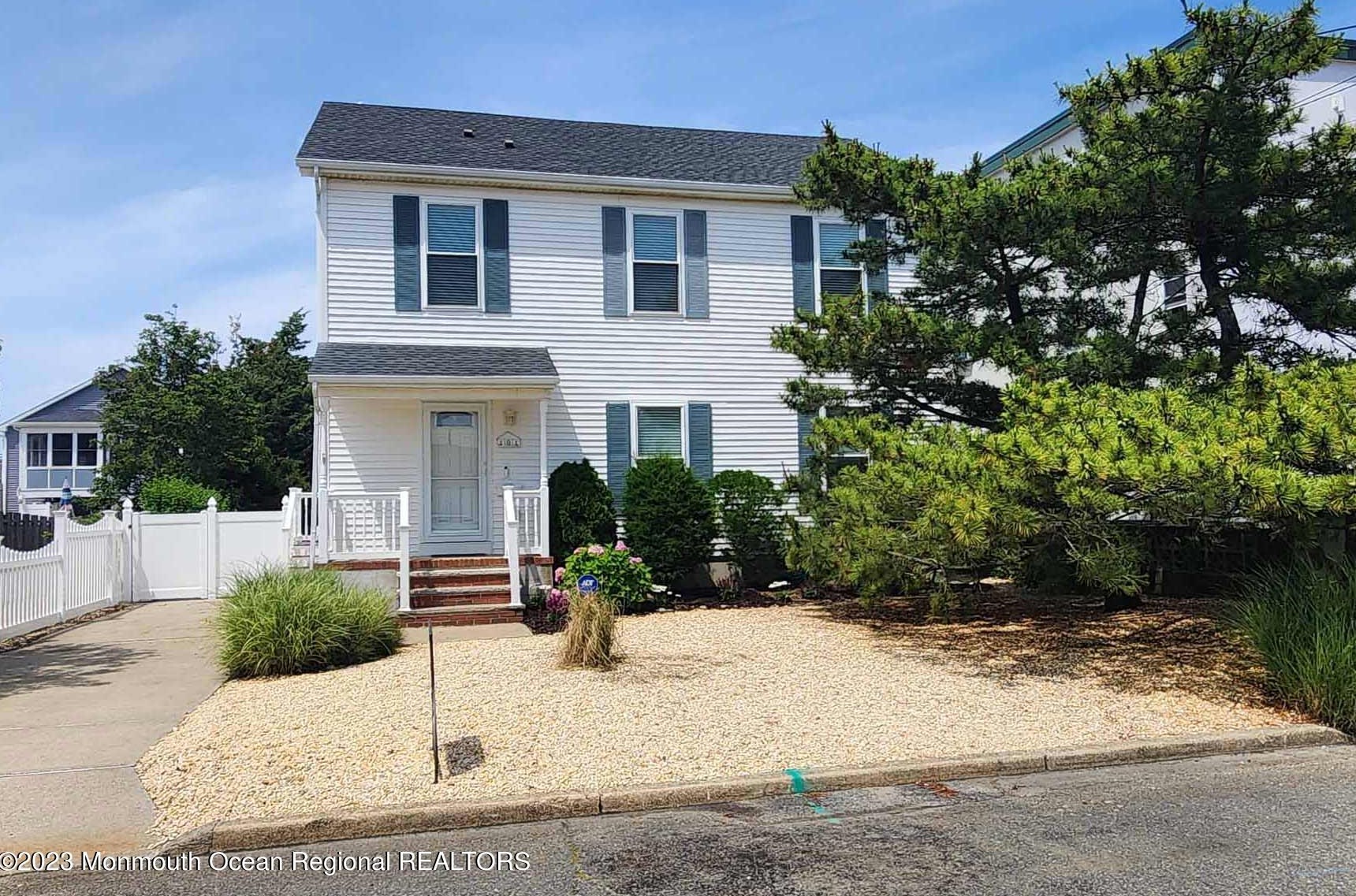 101 Princeton Ave, Lavallette, NJ 08735