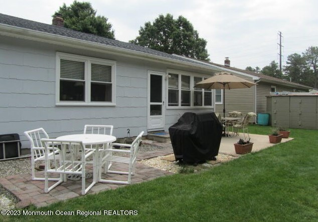 79 Sheepshead Dr, Toms River NJ  08757-5821 exterior