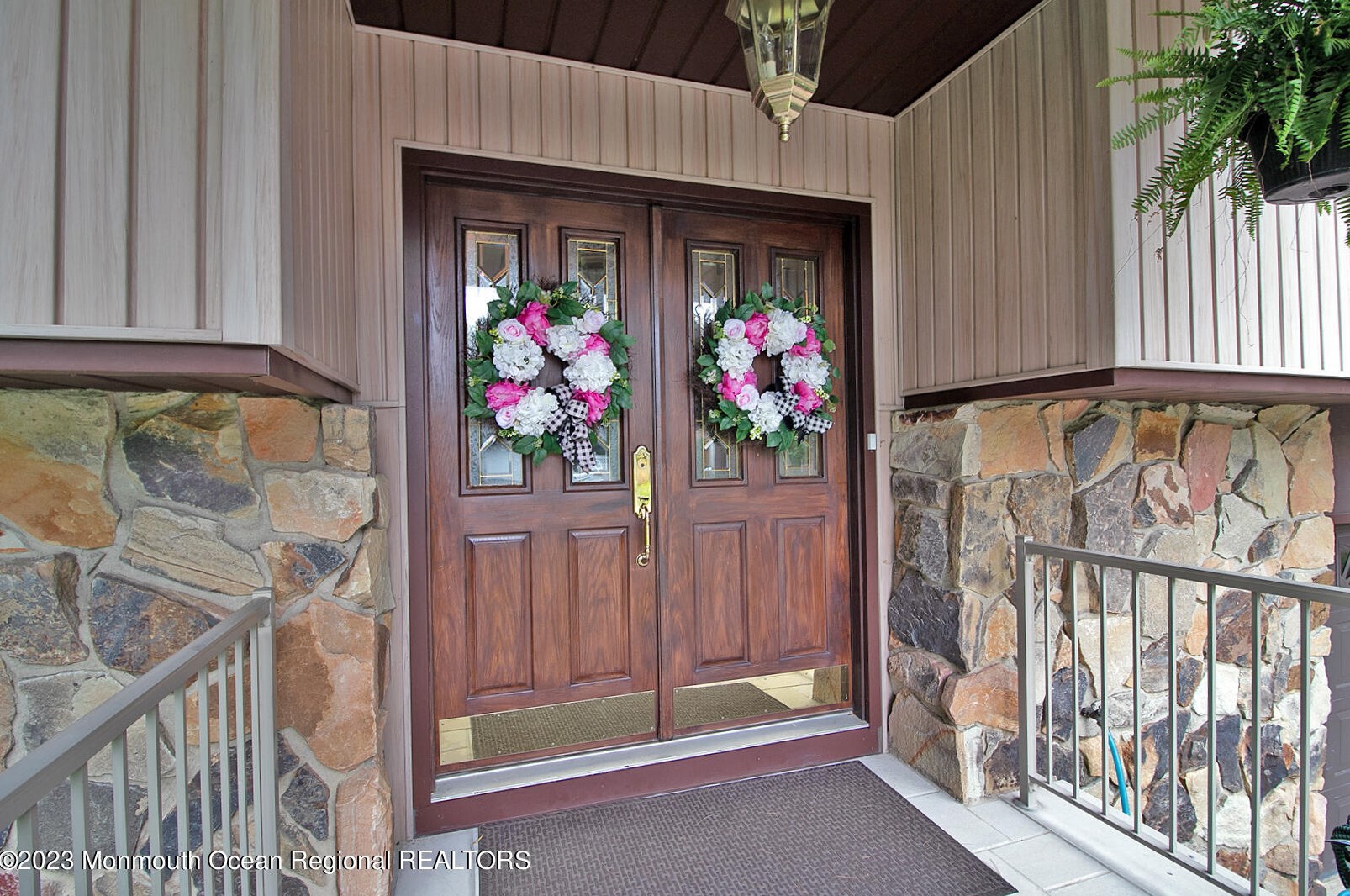 3 Cedar Inn Dr, Toms River, NJ 08755-5119