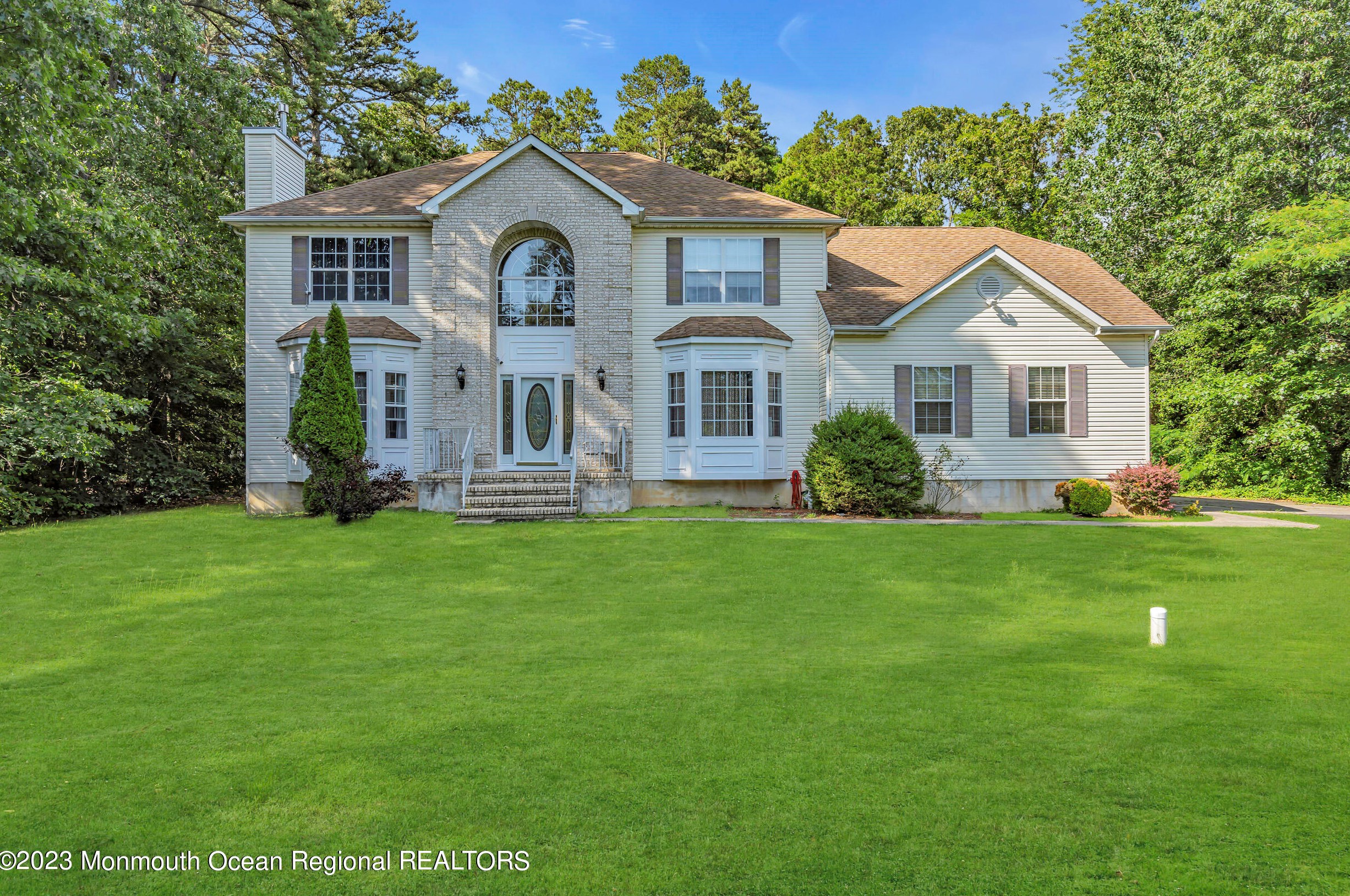 3688 Ridgeway Rd, Lakehurst, NJ 08759