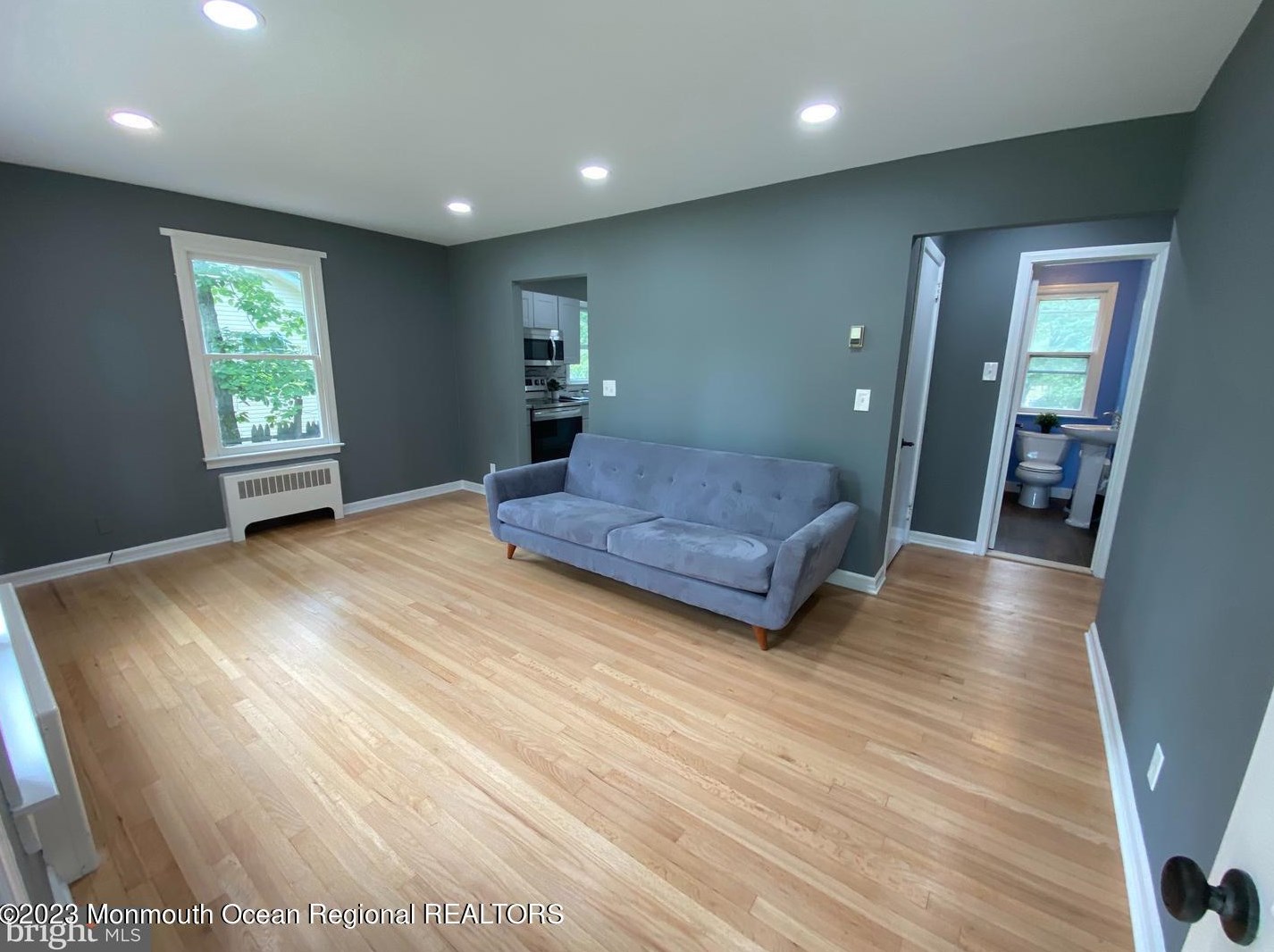 800 Farms Rd, Wall Township, NJ 07731-1234