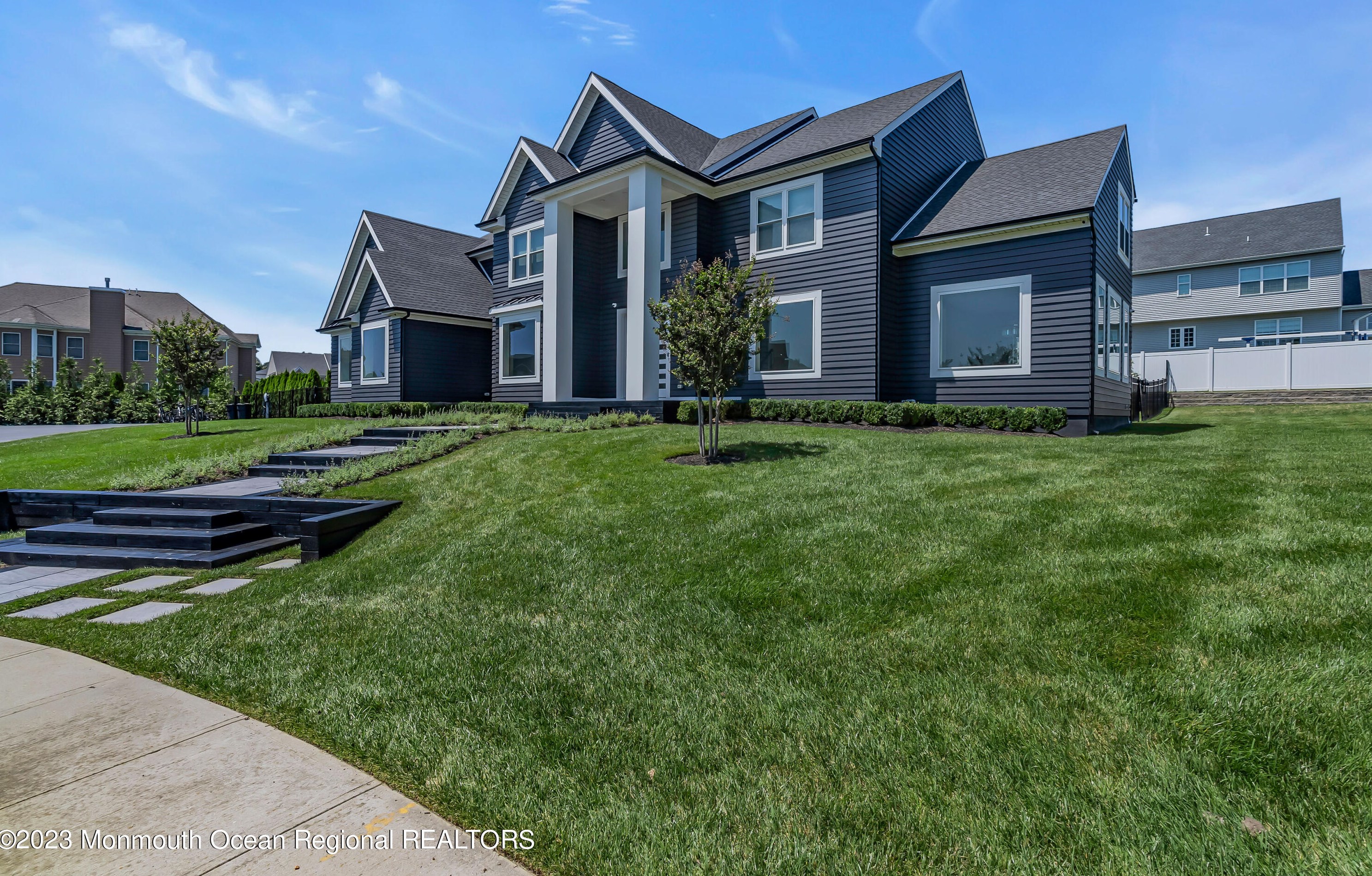 10 Friendship Lane, West Long Branch, NJ 07764