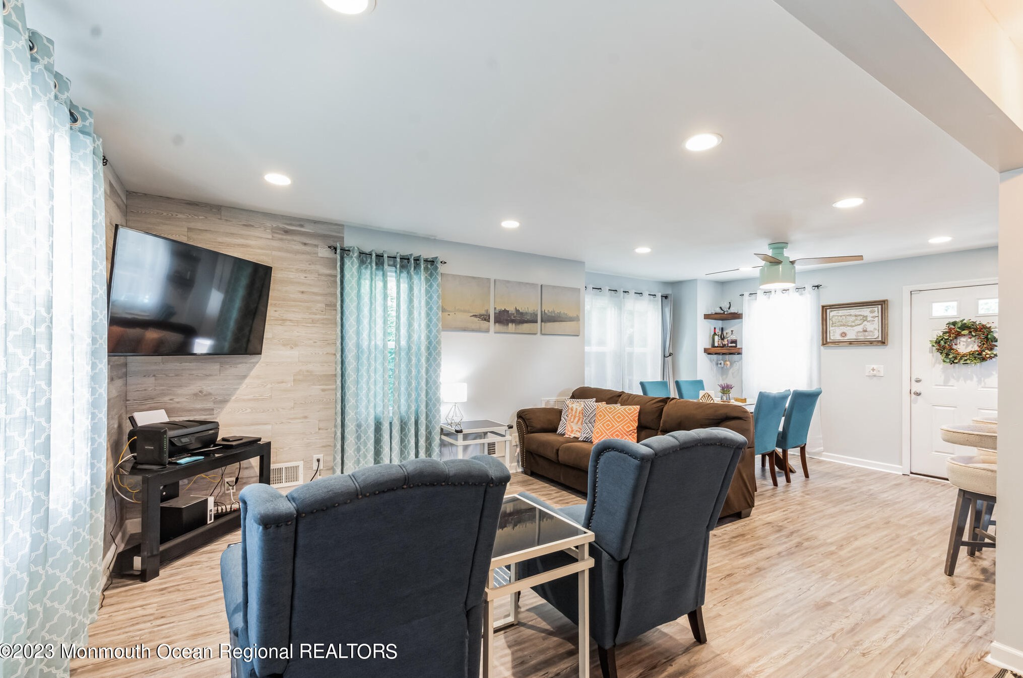 34 Meinzer St, Avenel, NJ 07001