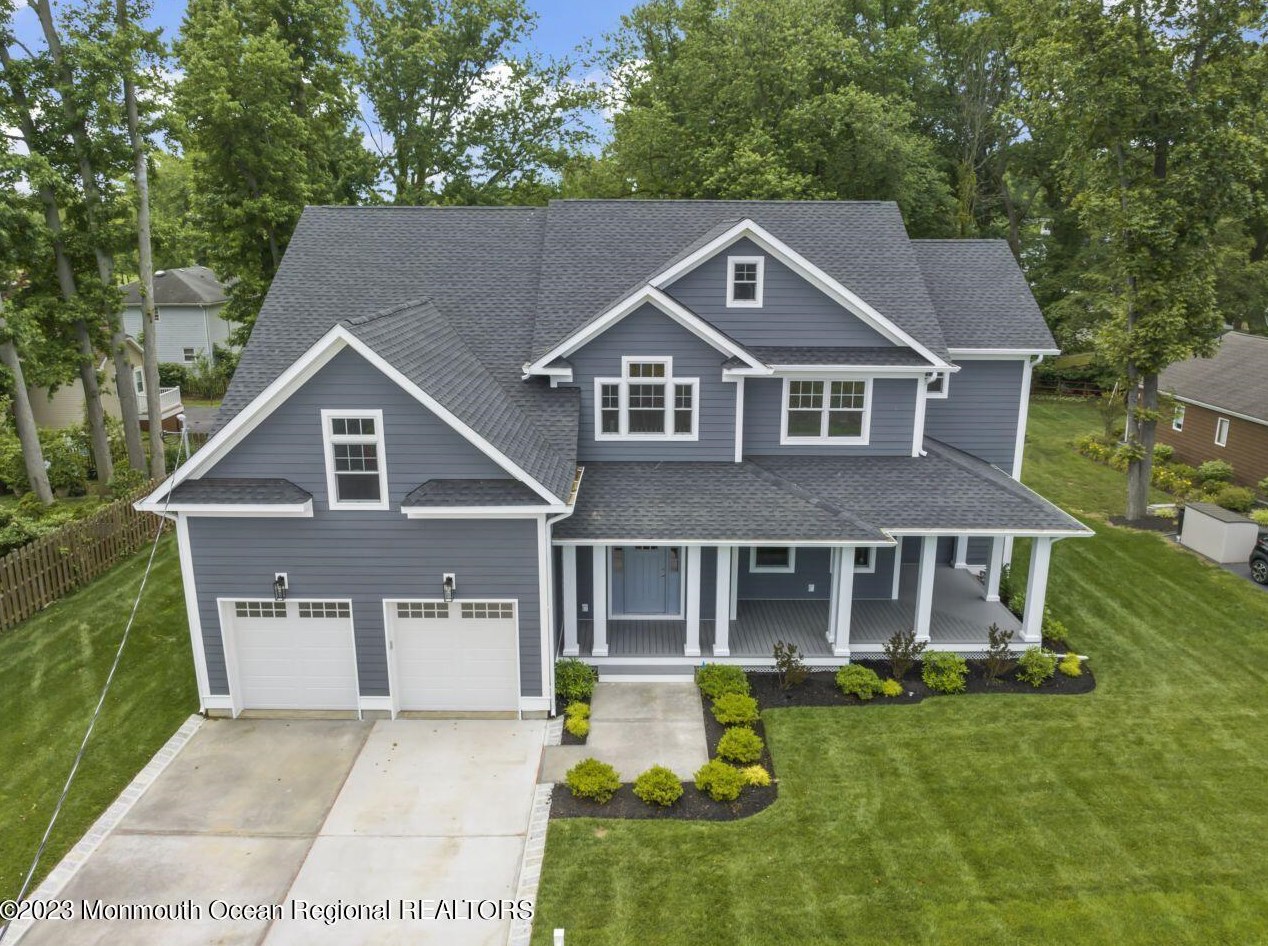 66 Shrewsbury Ave, Oceanport, NJ 07757-1638