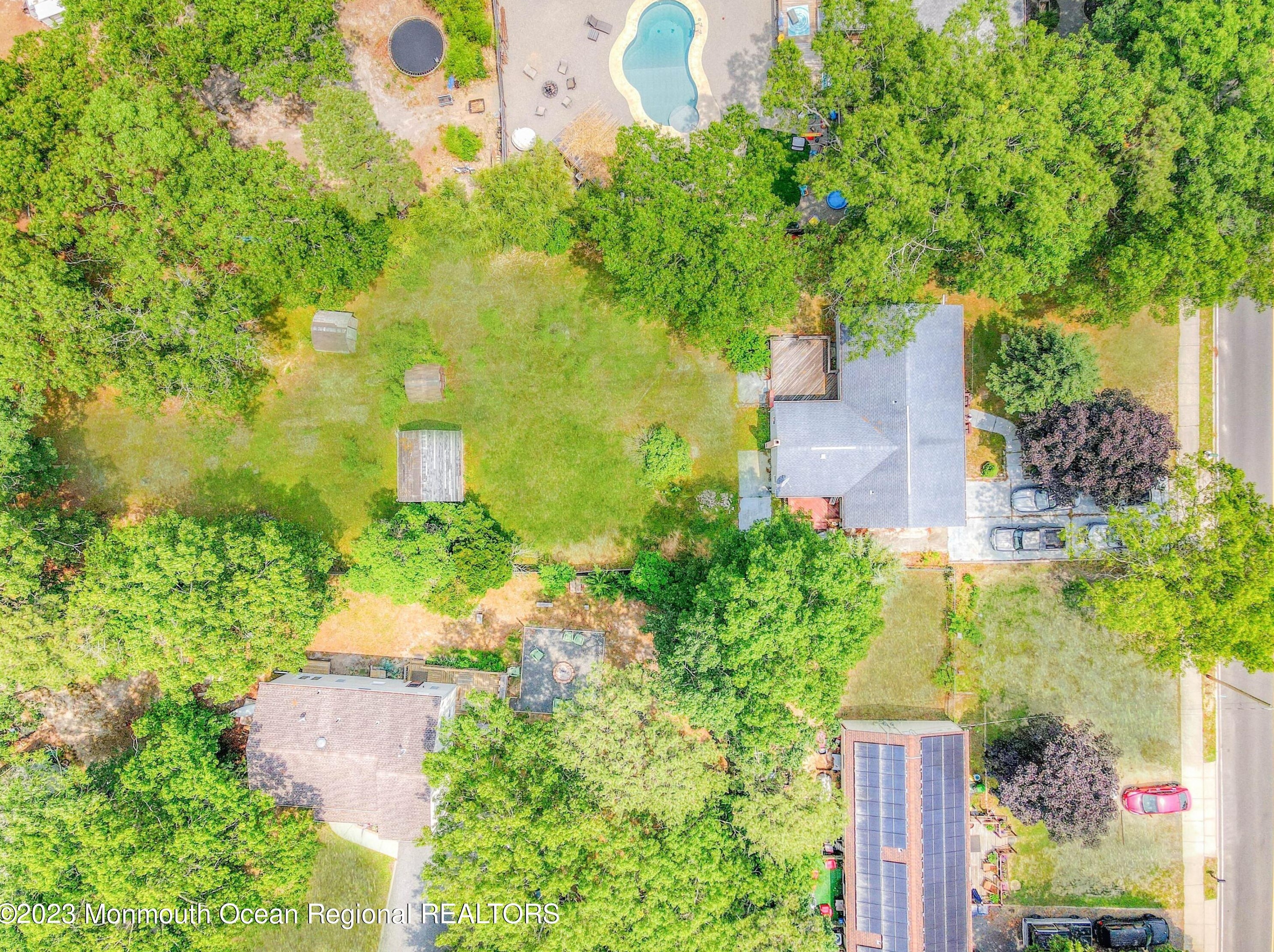 399 Frog Pond Rd, Tuckerton, NJ 08087-9700