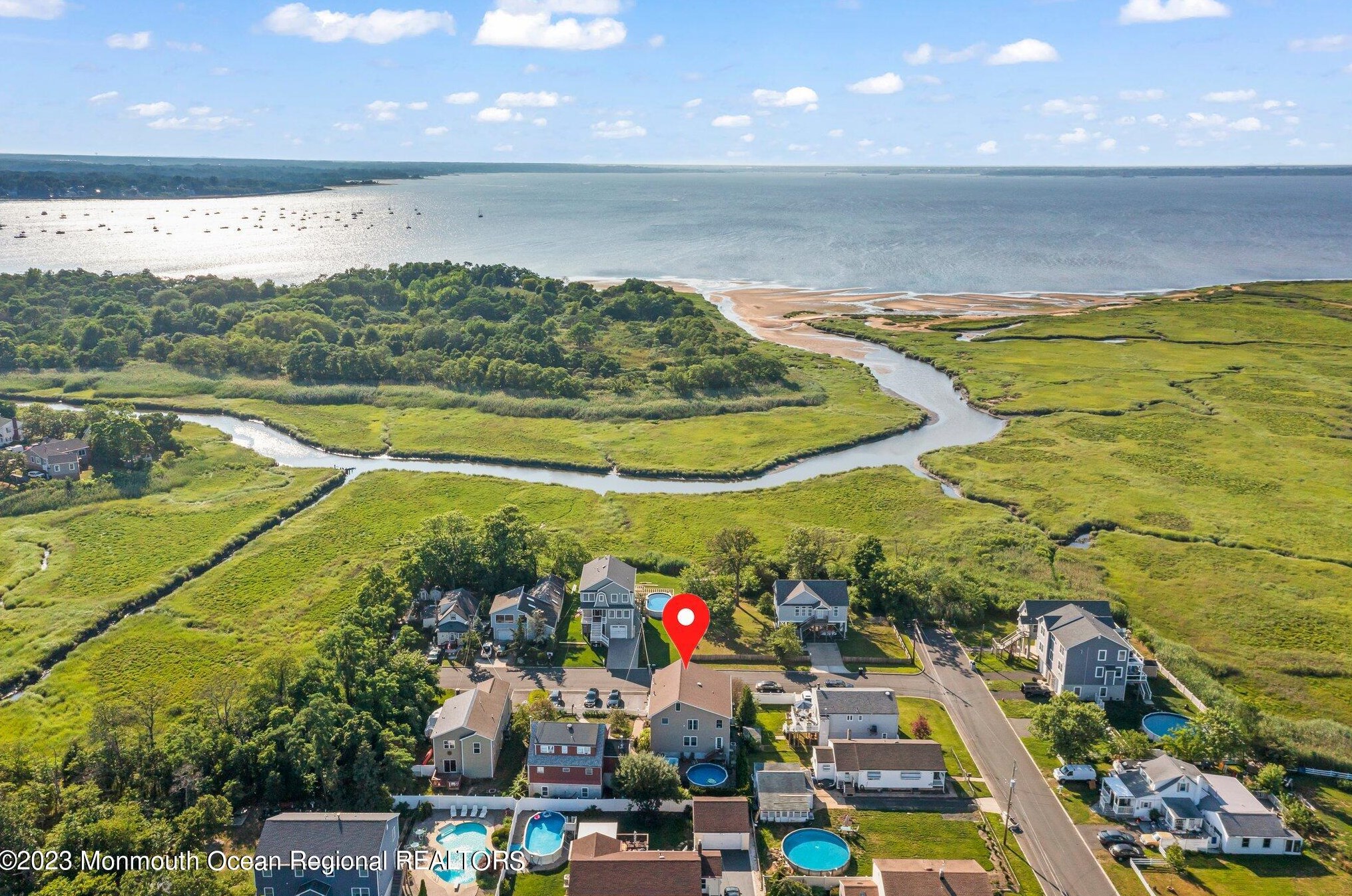 100 State St, Keyport, NJ 07735