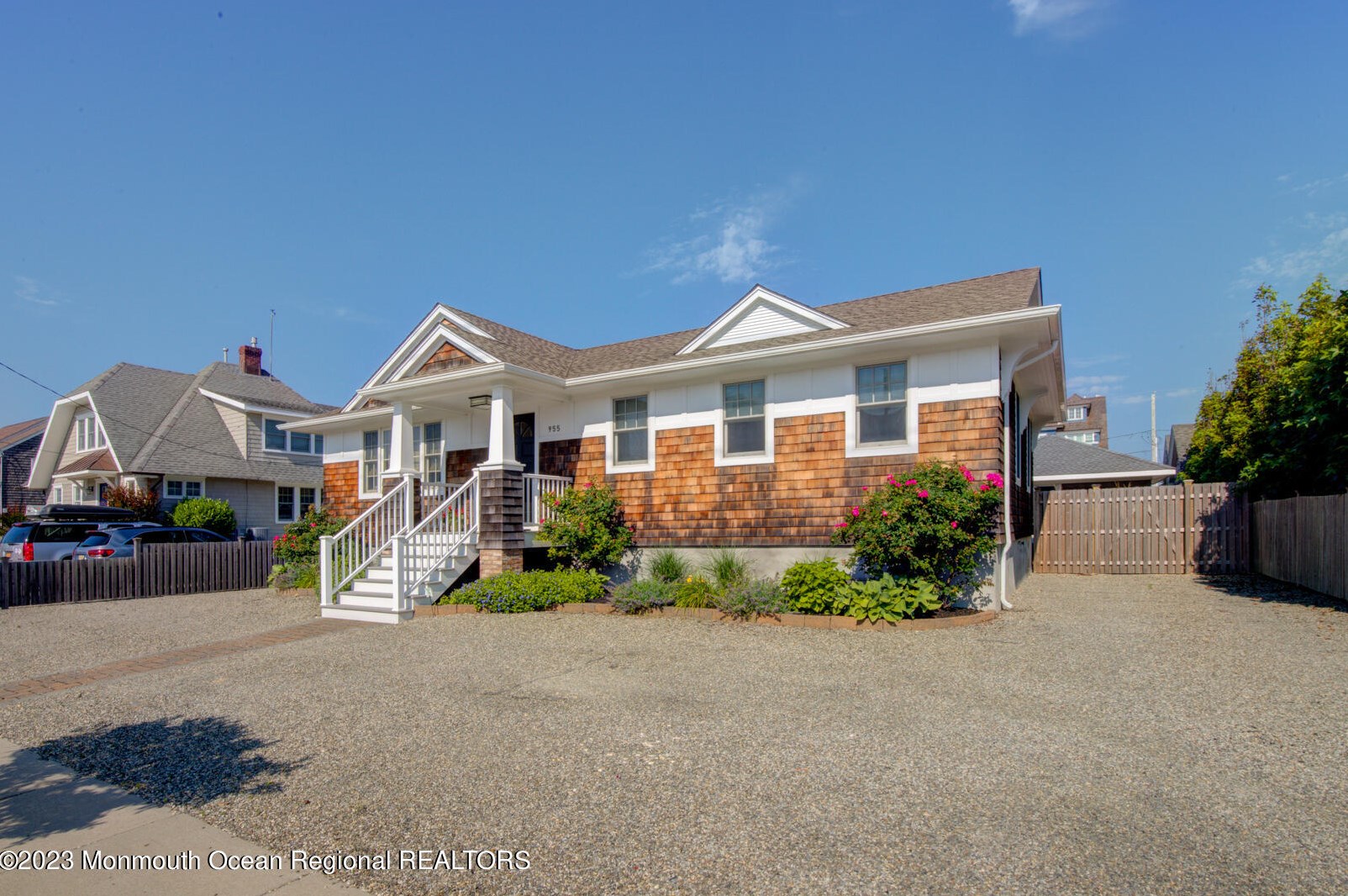 955 Ocean Ave, Mantoloking, NJ 08738-1715
