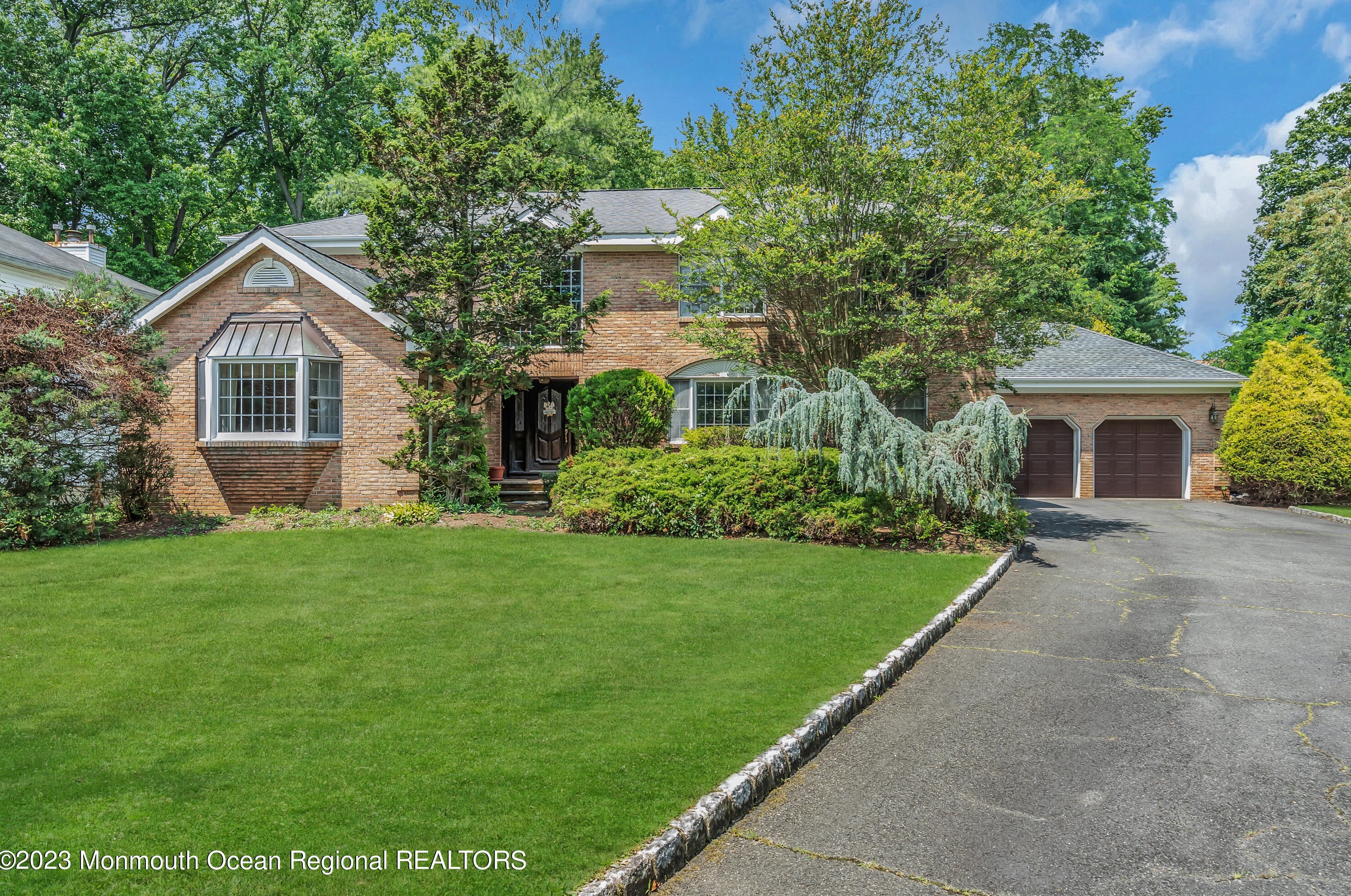 7 Ziegler Pl, Matawan, NJ 07747-3339