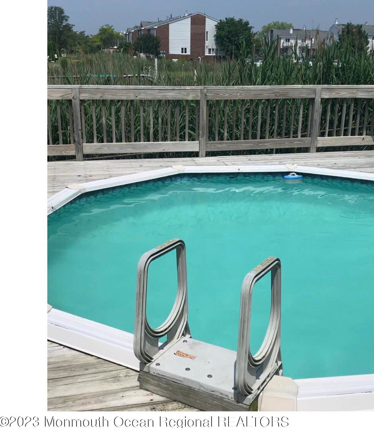 25 Spaulding Pl, Monmouth Beach, NJ 07750-1015