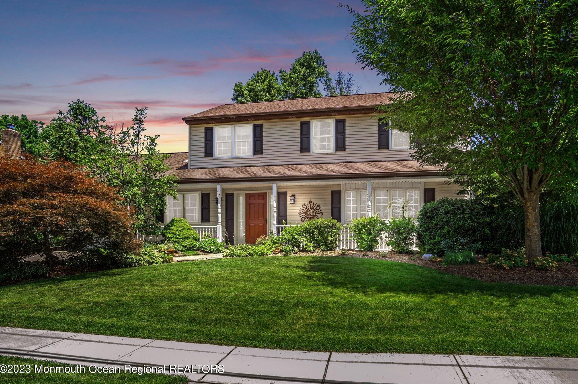 23 Probasco Dr, Upper Freehold, NJ 08501-1654