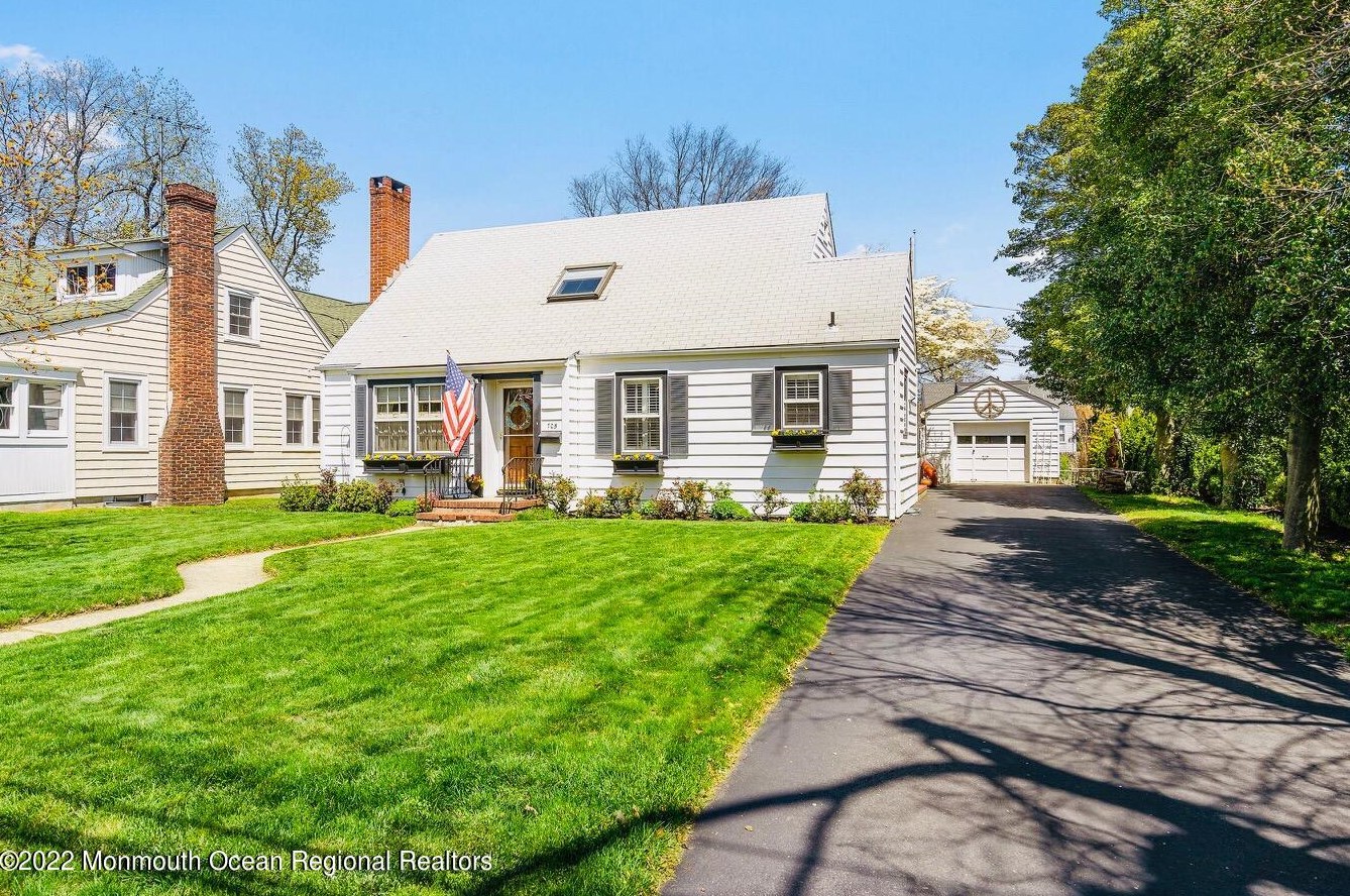 705 Sea Girt Ave, Wall Township, NJ 08750-2803