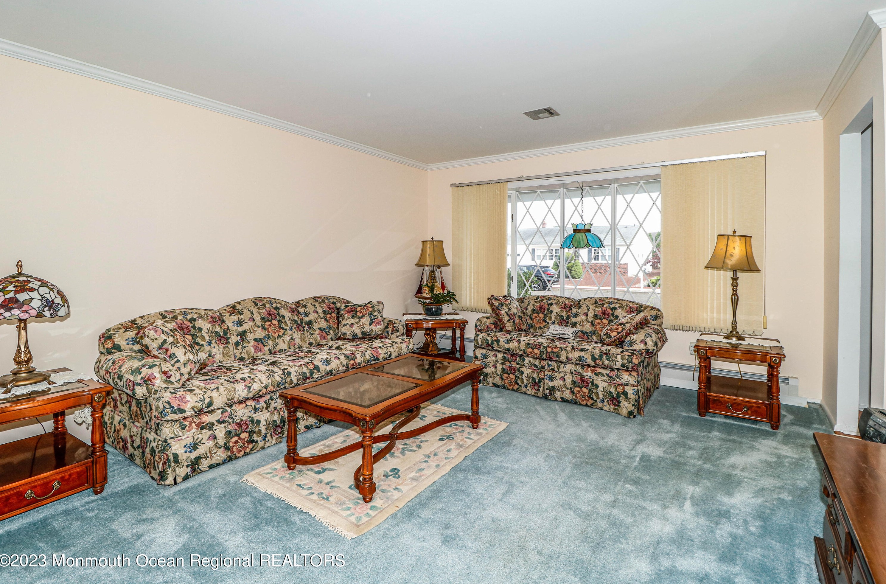 5 Mapleton Rd, Toms River, NJ 08757-6316